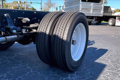 2025 Chevrolet Low Cab Forward 5500 HG Base