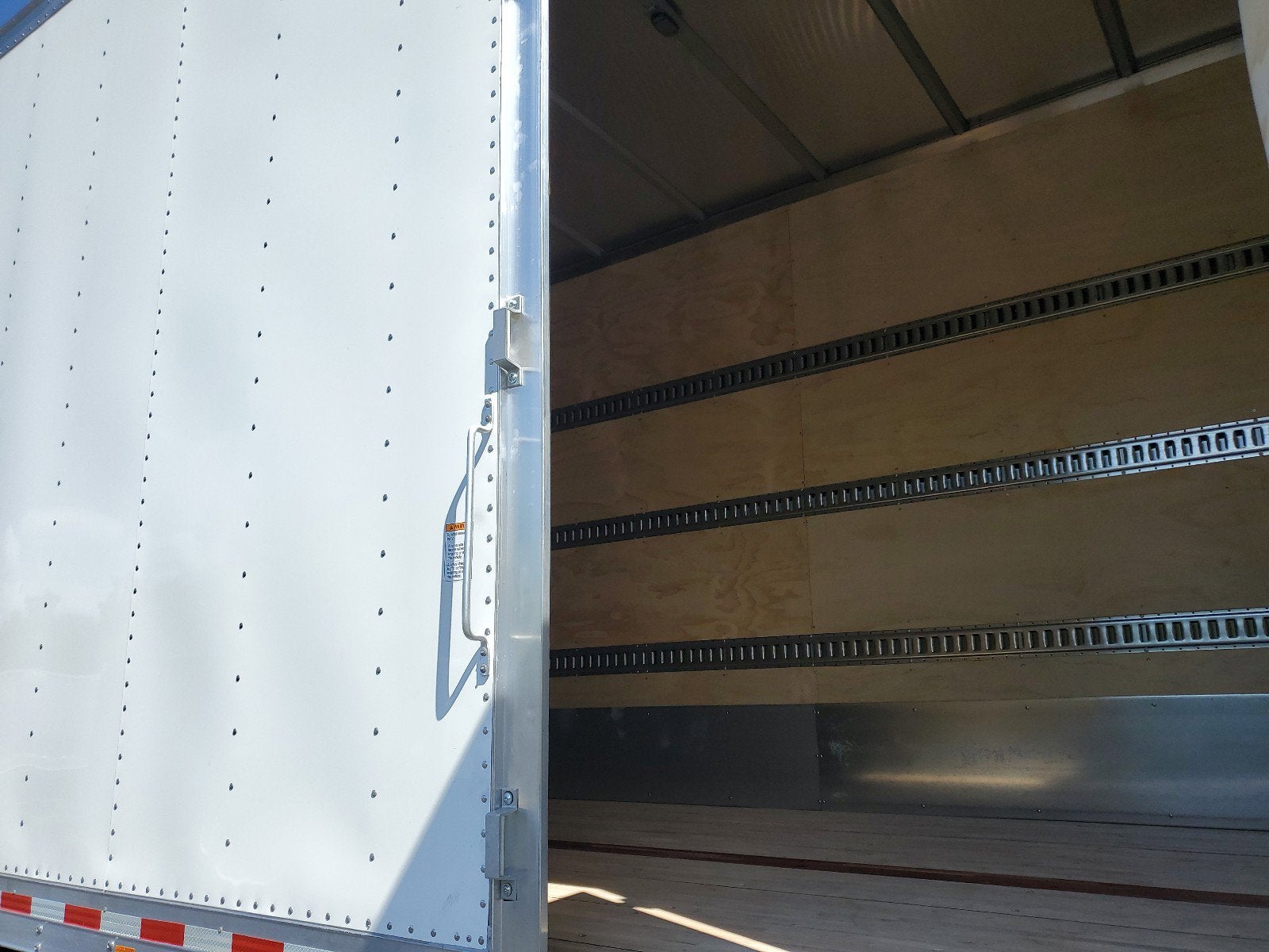 2024 Chevrolet Low Cab Forward 7500 XD Base