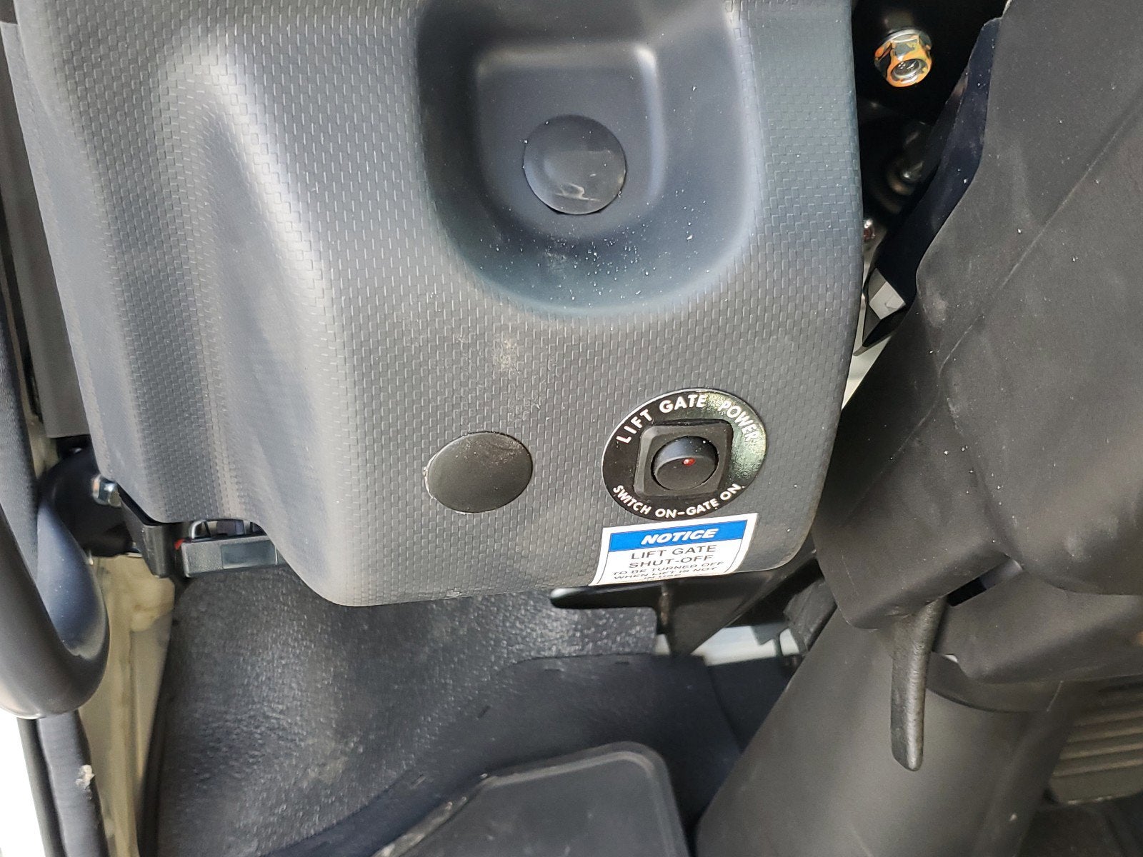 2024 Chevrolet Low Cab Forward 7500 XD Base