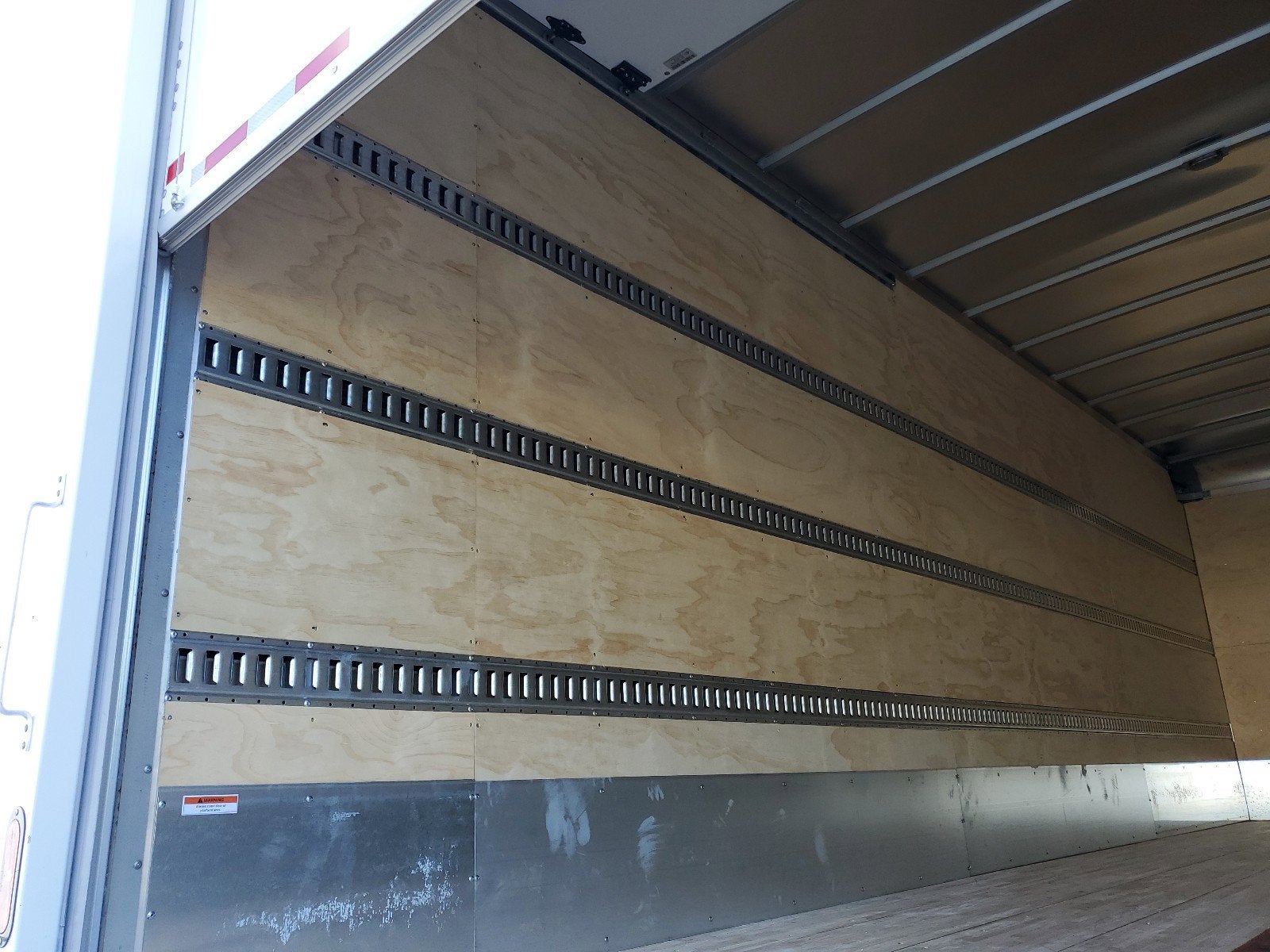 2024 Chevrolet Low Cab Forward 7500 XD Base