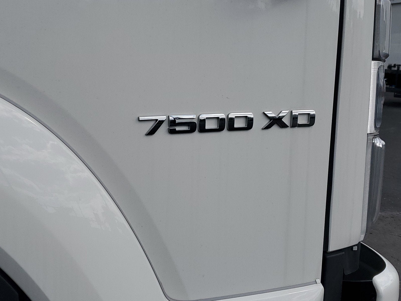 2024 Chevrolet Low Cab Forward 7500 XD Base