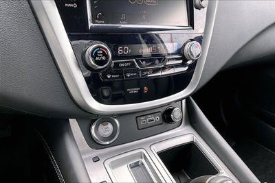2023 Nissan Murano SV
