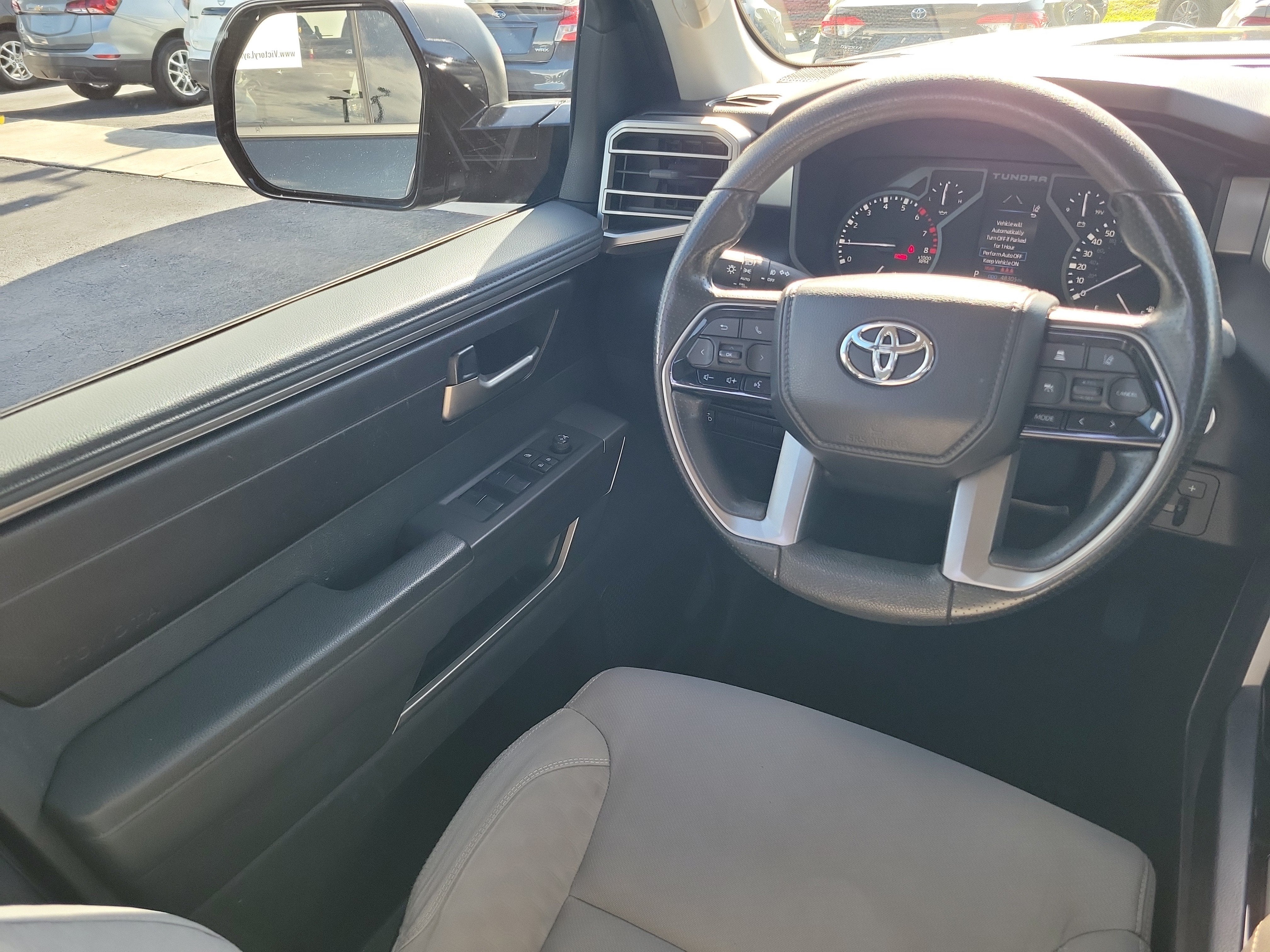 2024 Toyota Tundra 4WD SR5