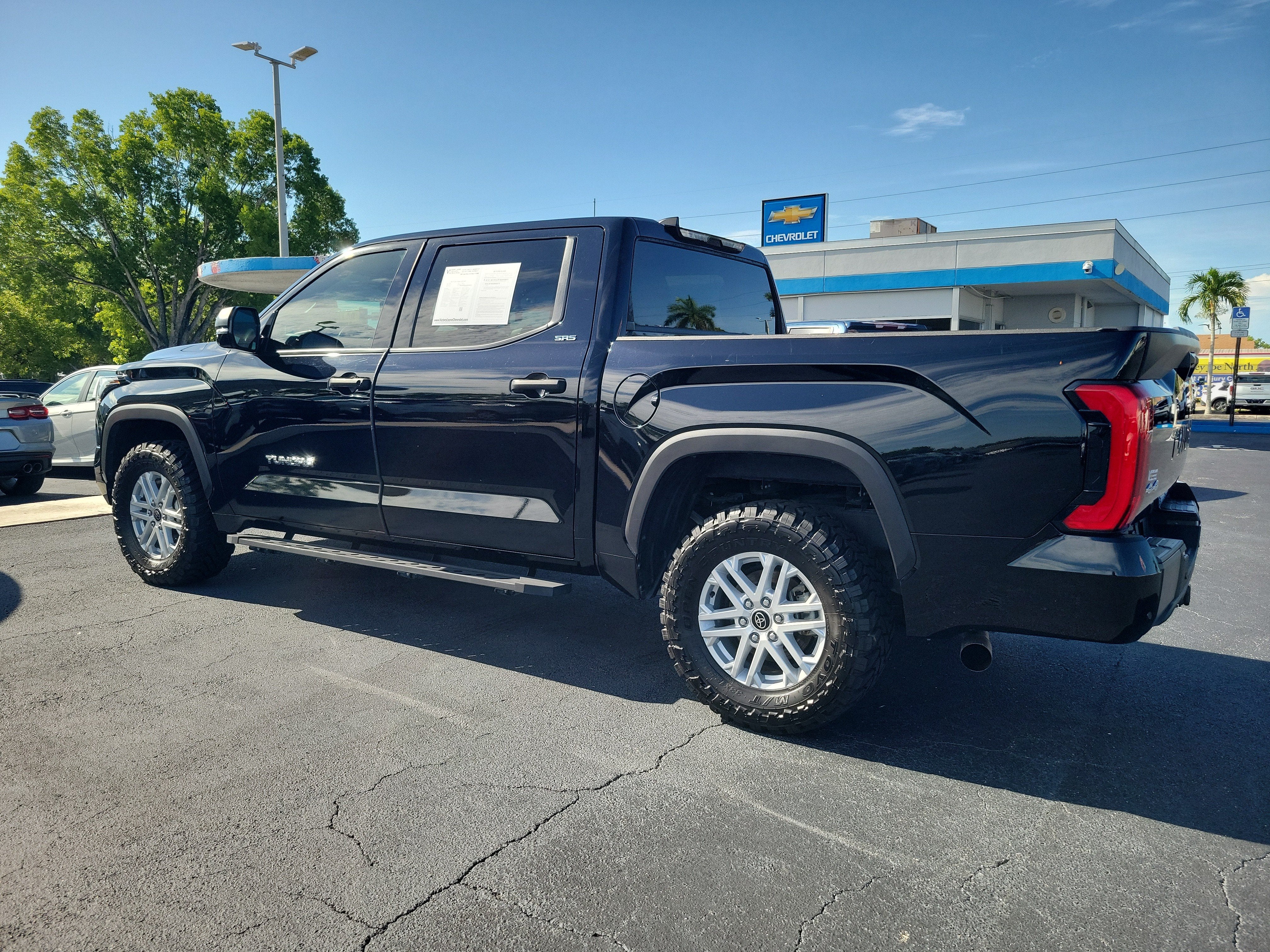 2024 Toyota Tundra 4WD SR5