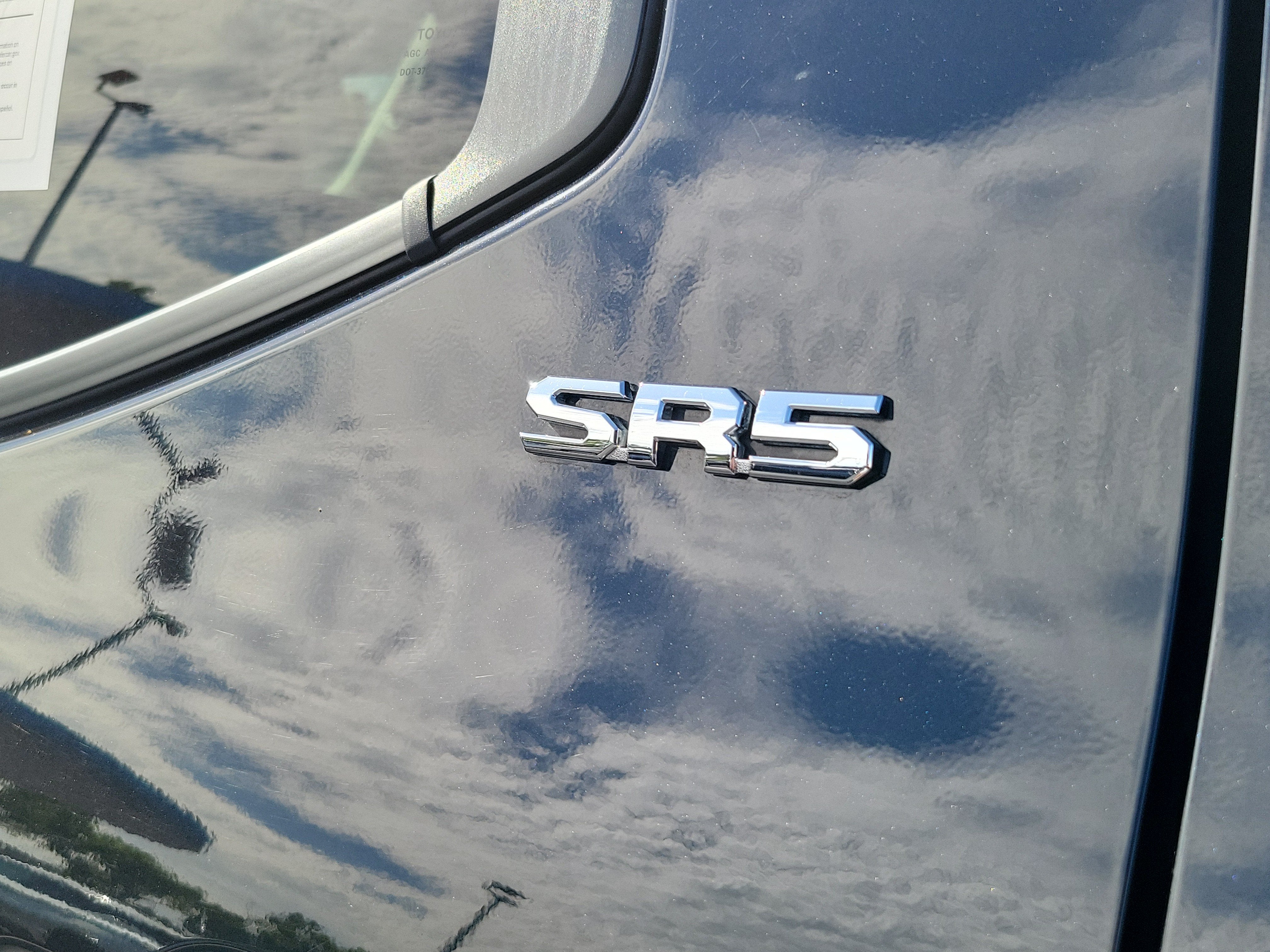 2024 Toyota Tundra 4WD SR5
