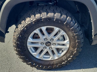 2024 Toyota Tundra 4WD SR5
