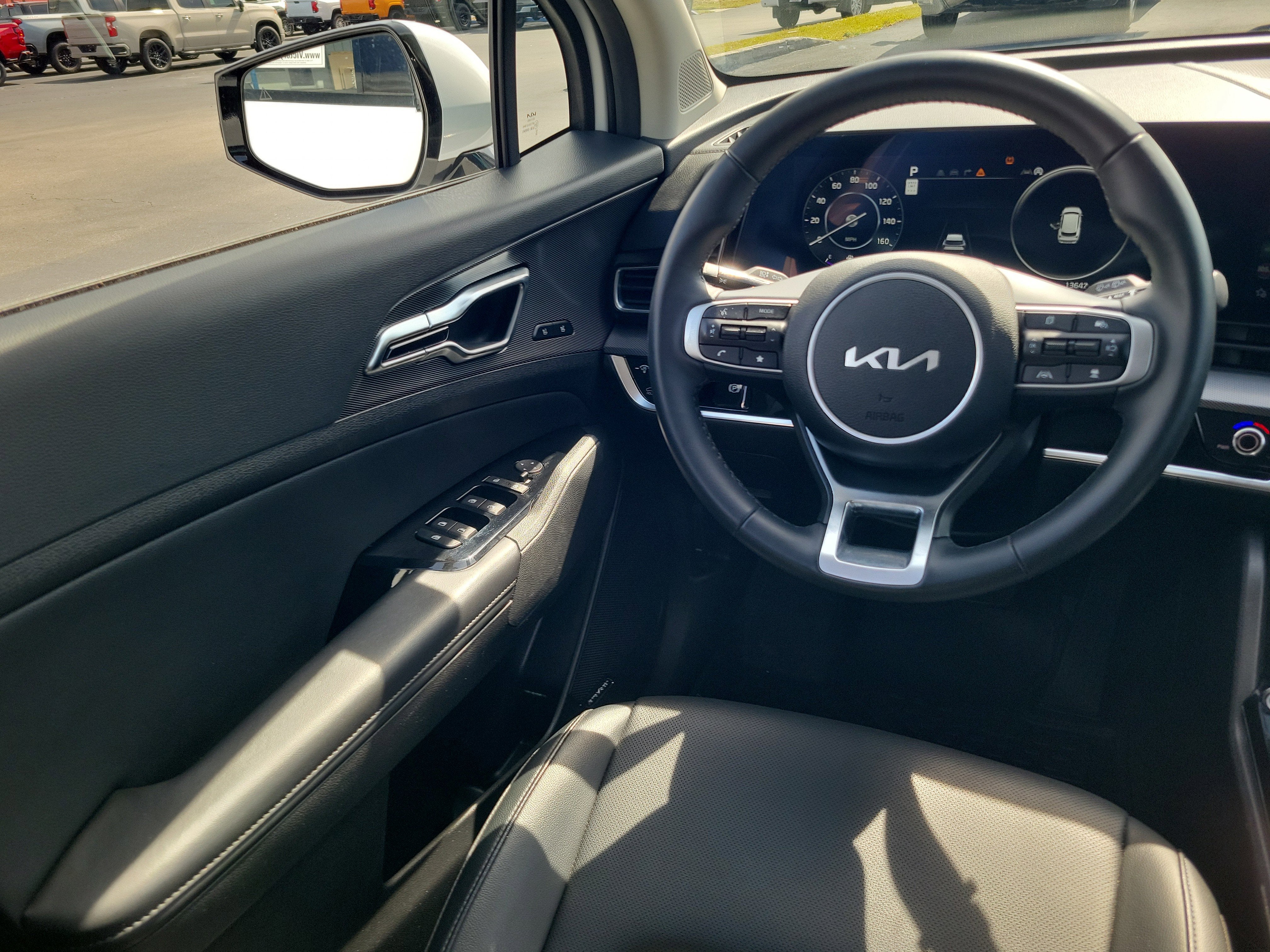 2024 Kia Sportage SX