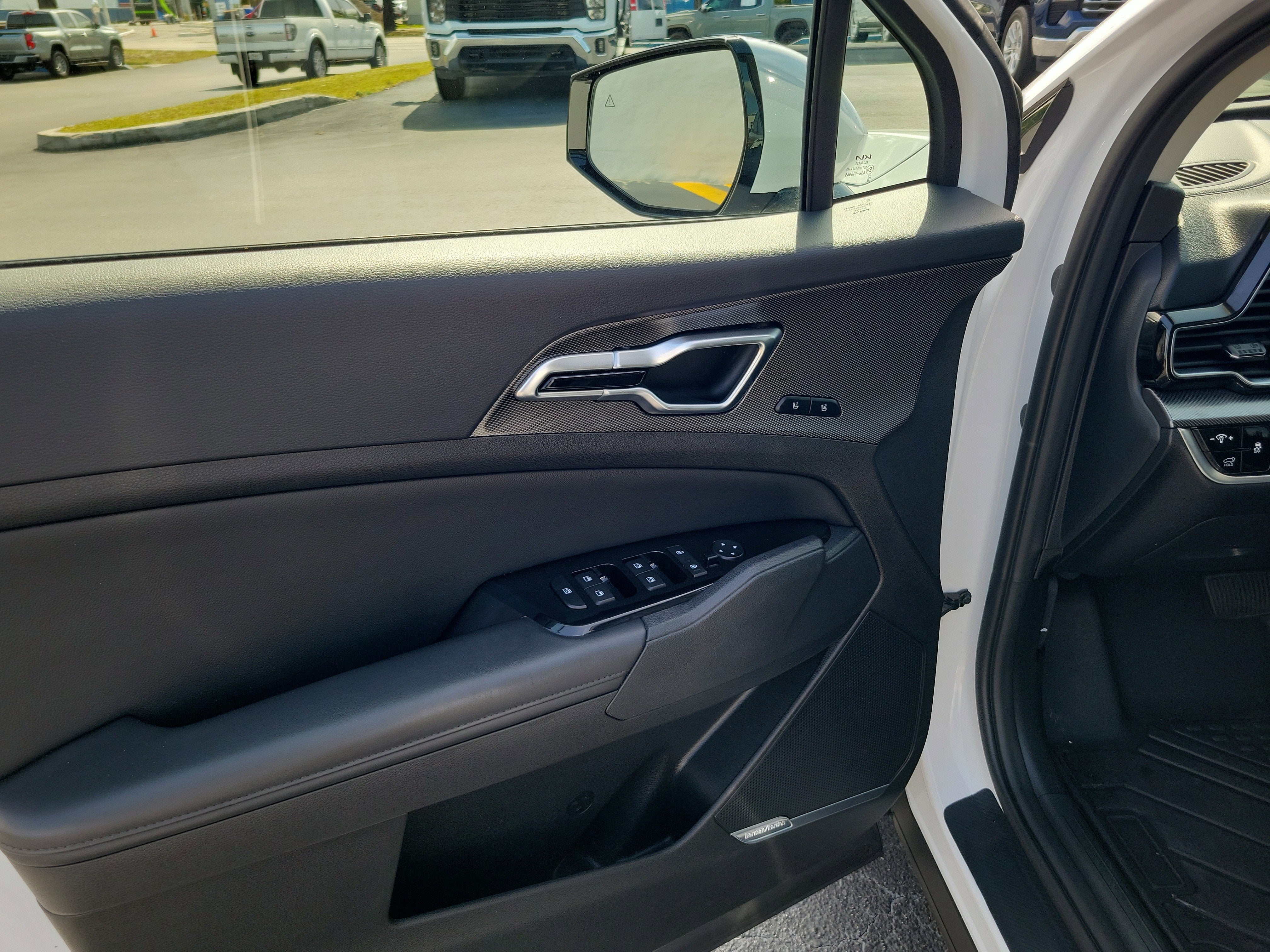 2024 Kia Sportage SX
