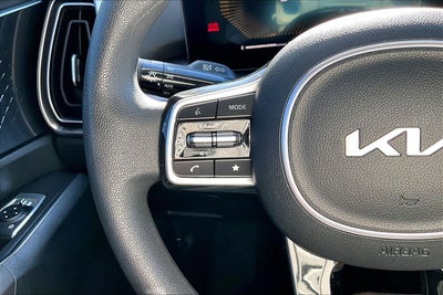 2024 Kia Sorento LX