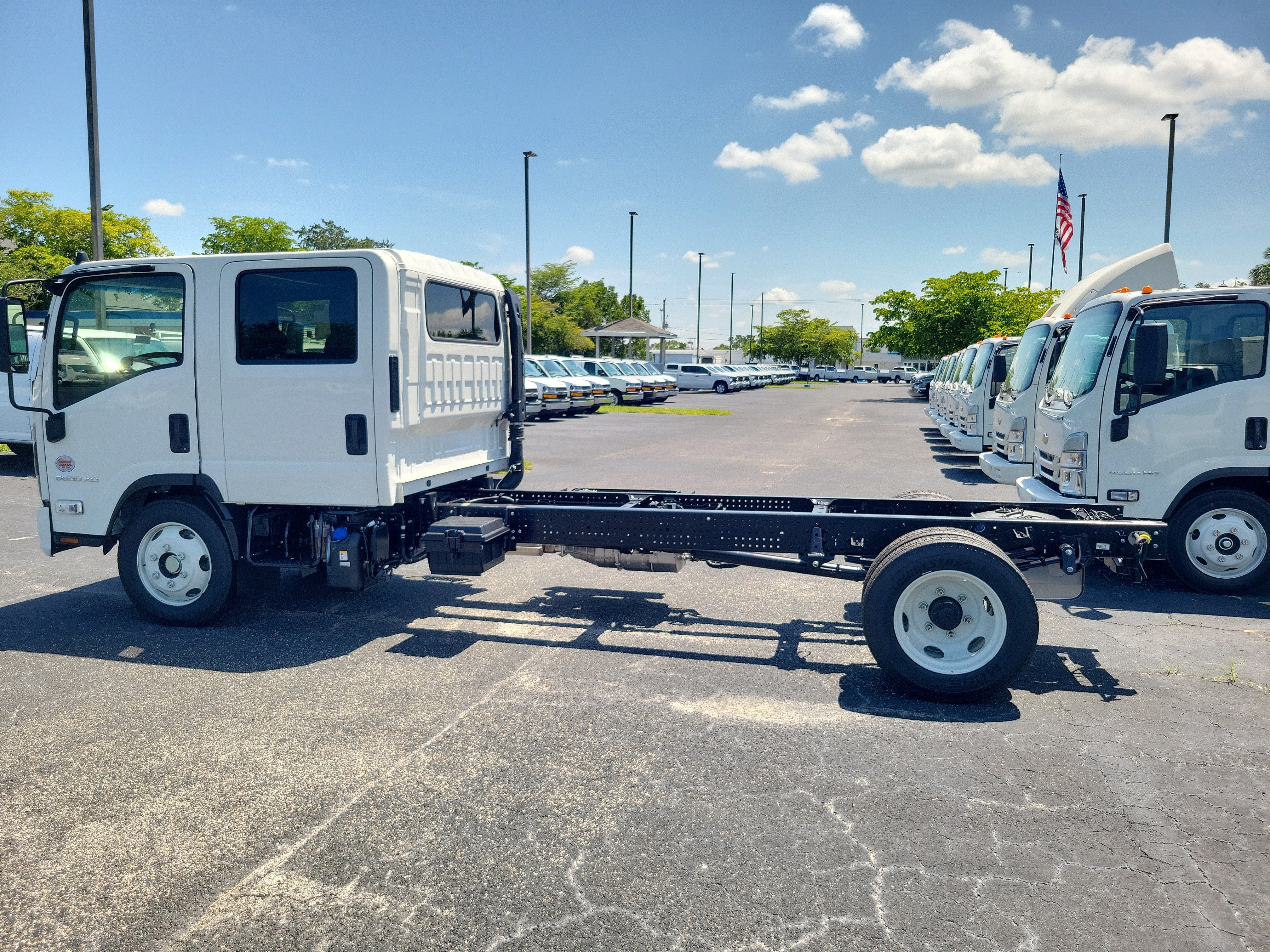 2027 Chevrolet Low Cab Forward 5500 XD Base