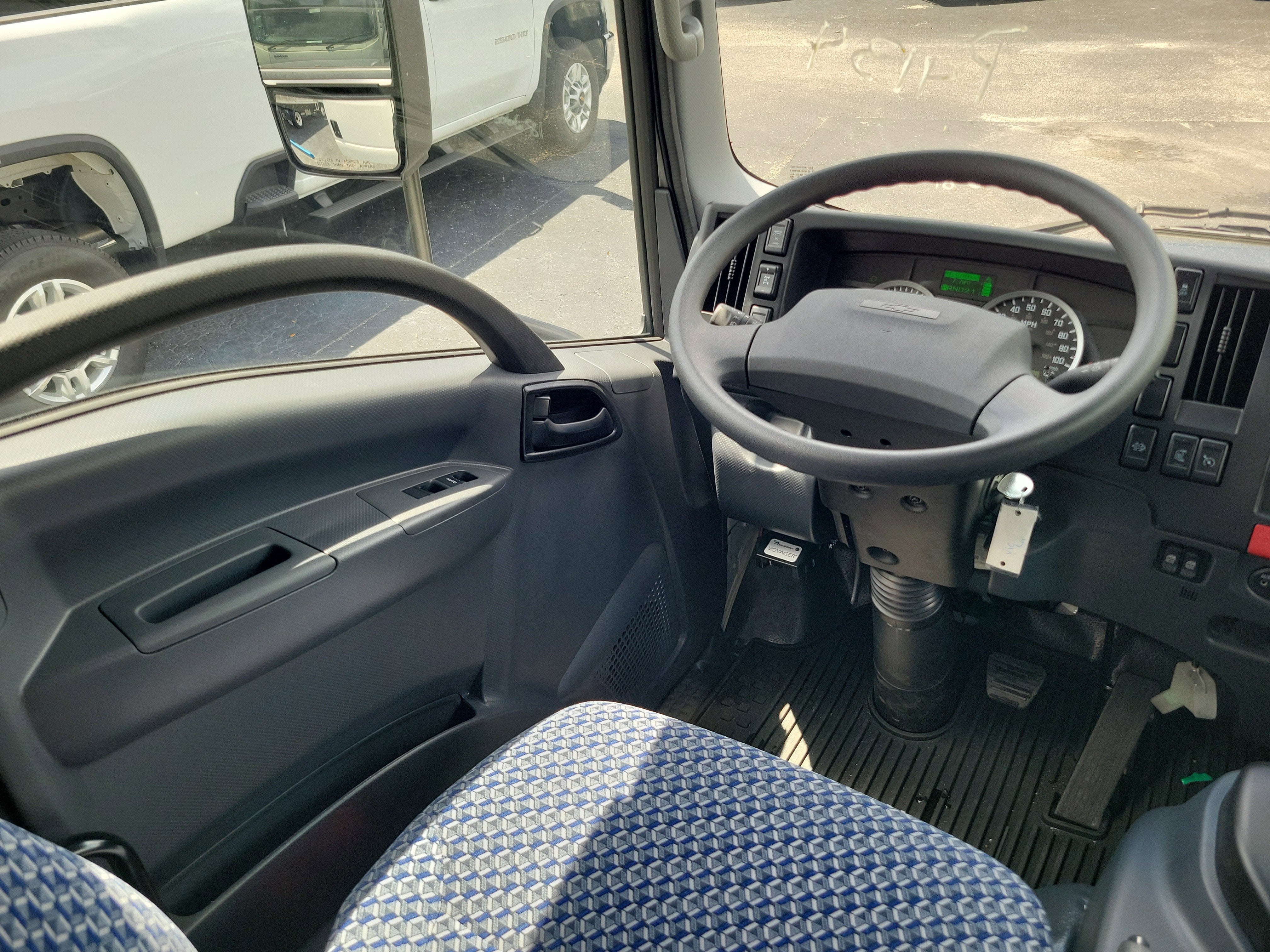 2024 Chevrolet Low Cab Forward 5500 XD Base