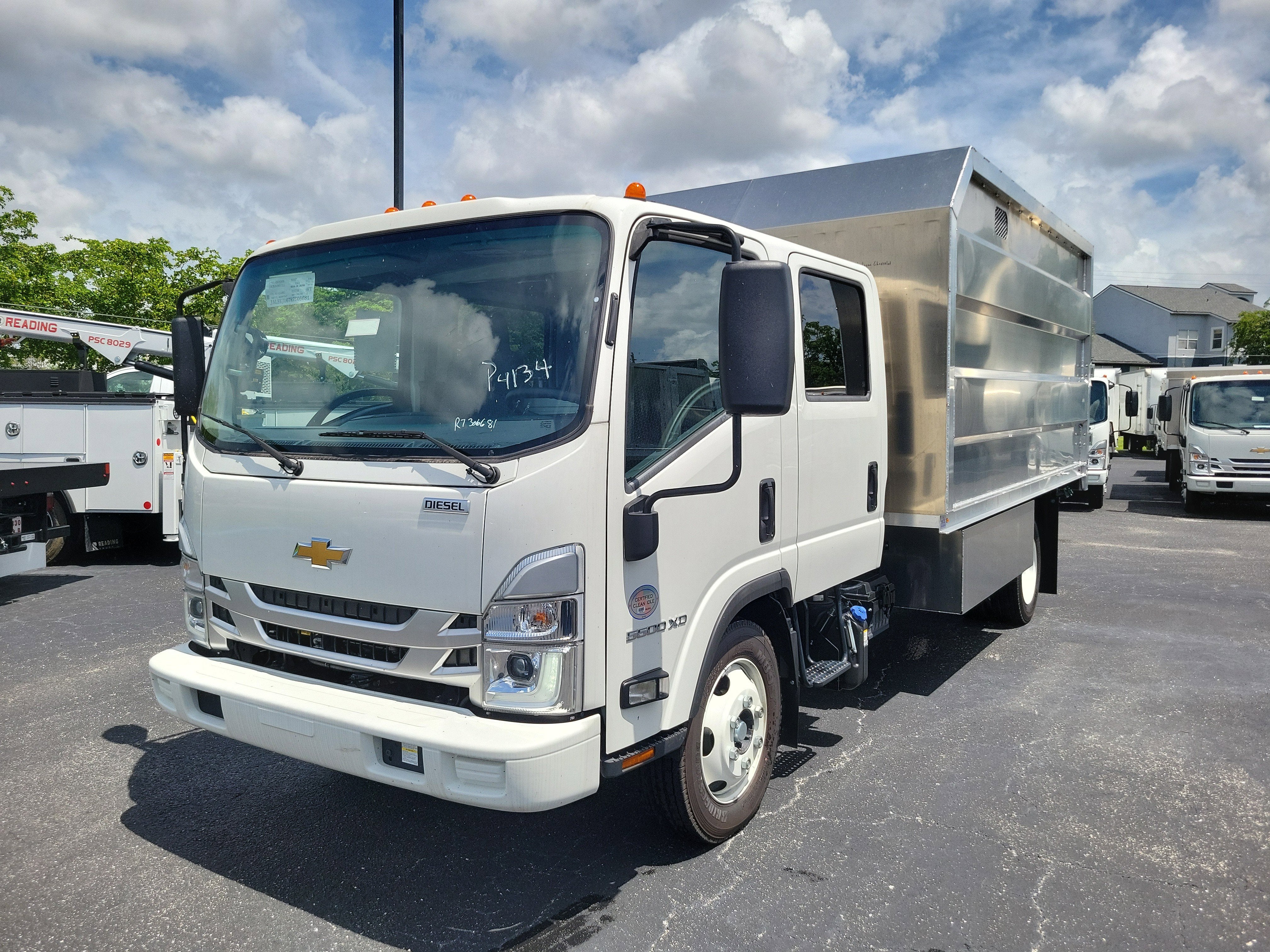 2024 Chevrolet Low Cab Forward 5500 XD Base