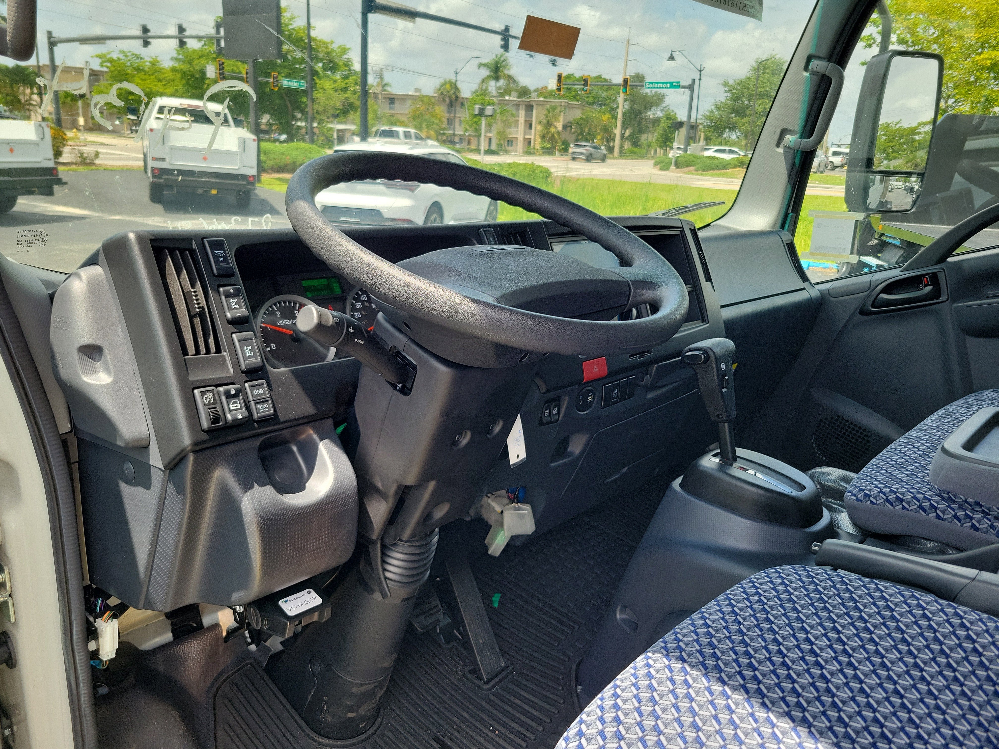 2024 Chevrolet Low Cab Forward 5500 XD Base