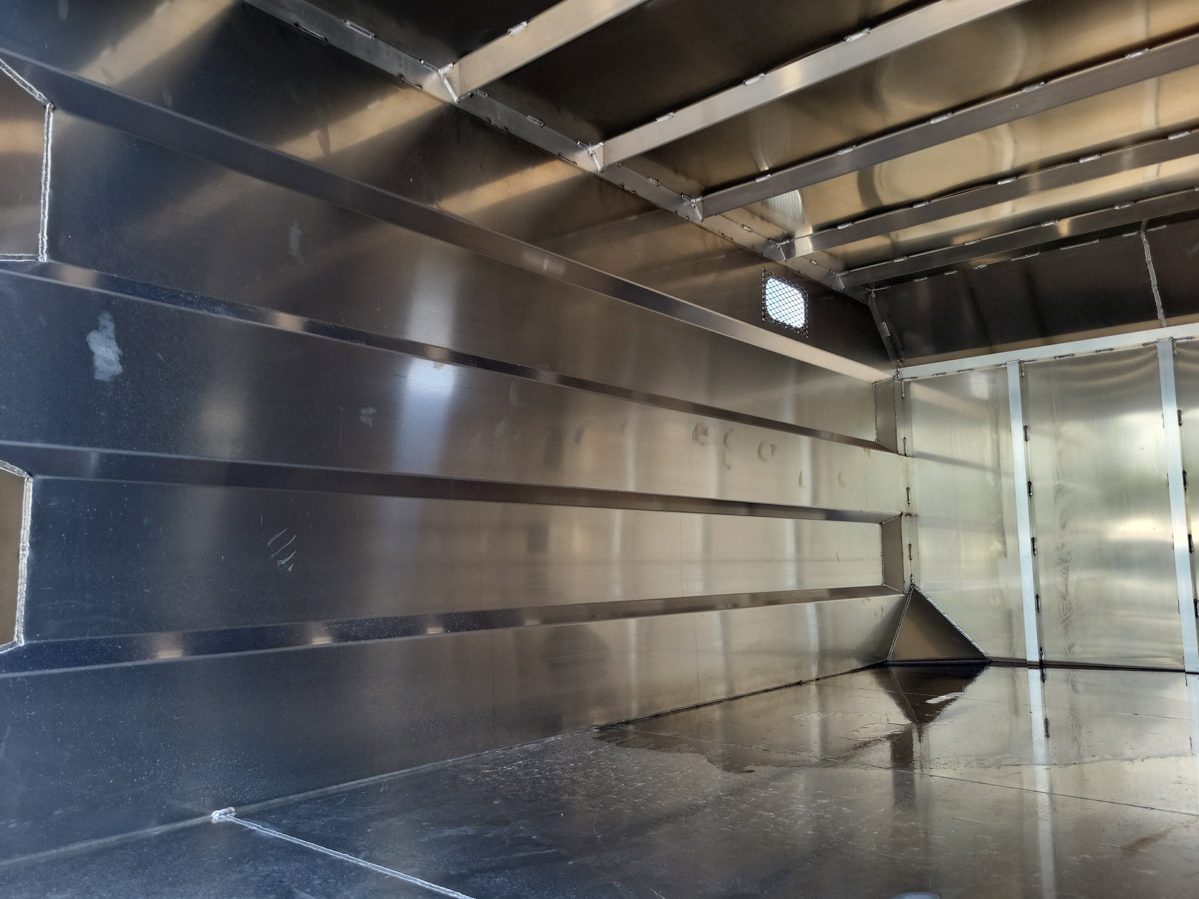 2024 Chevrolet Low Cab Forward 5500 XD Base