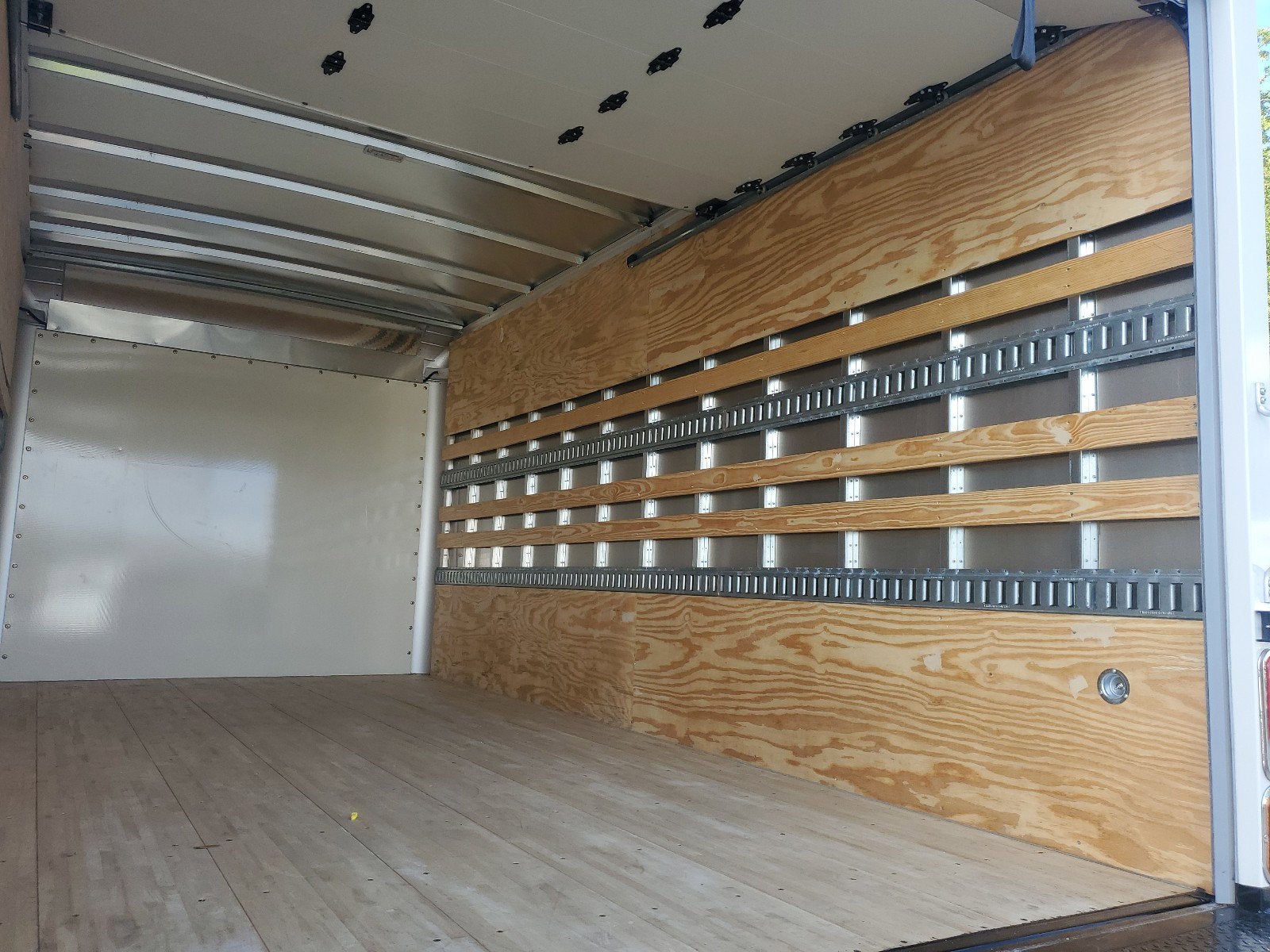 2024 Chevrolet Low Cab Forward 5500 HD Base