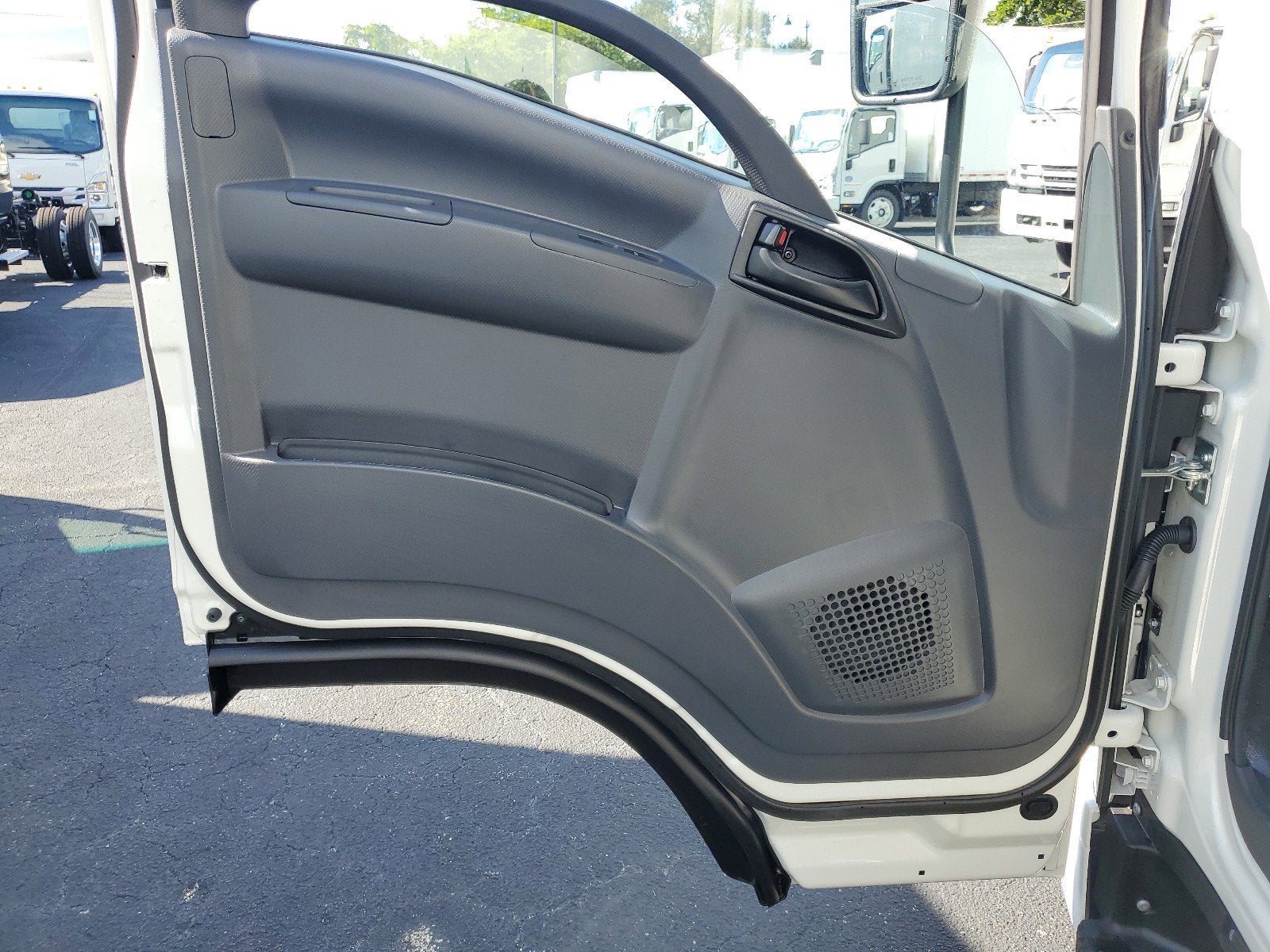 2024 Chevrolet Low Cab Forward 5500 HD Base