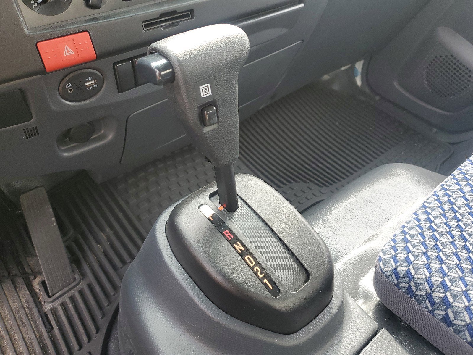 2023 Chevrolet Low Cab Forward 5500 XD Base