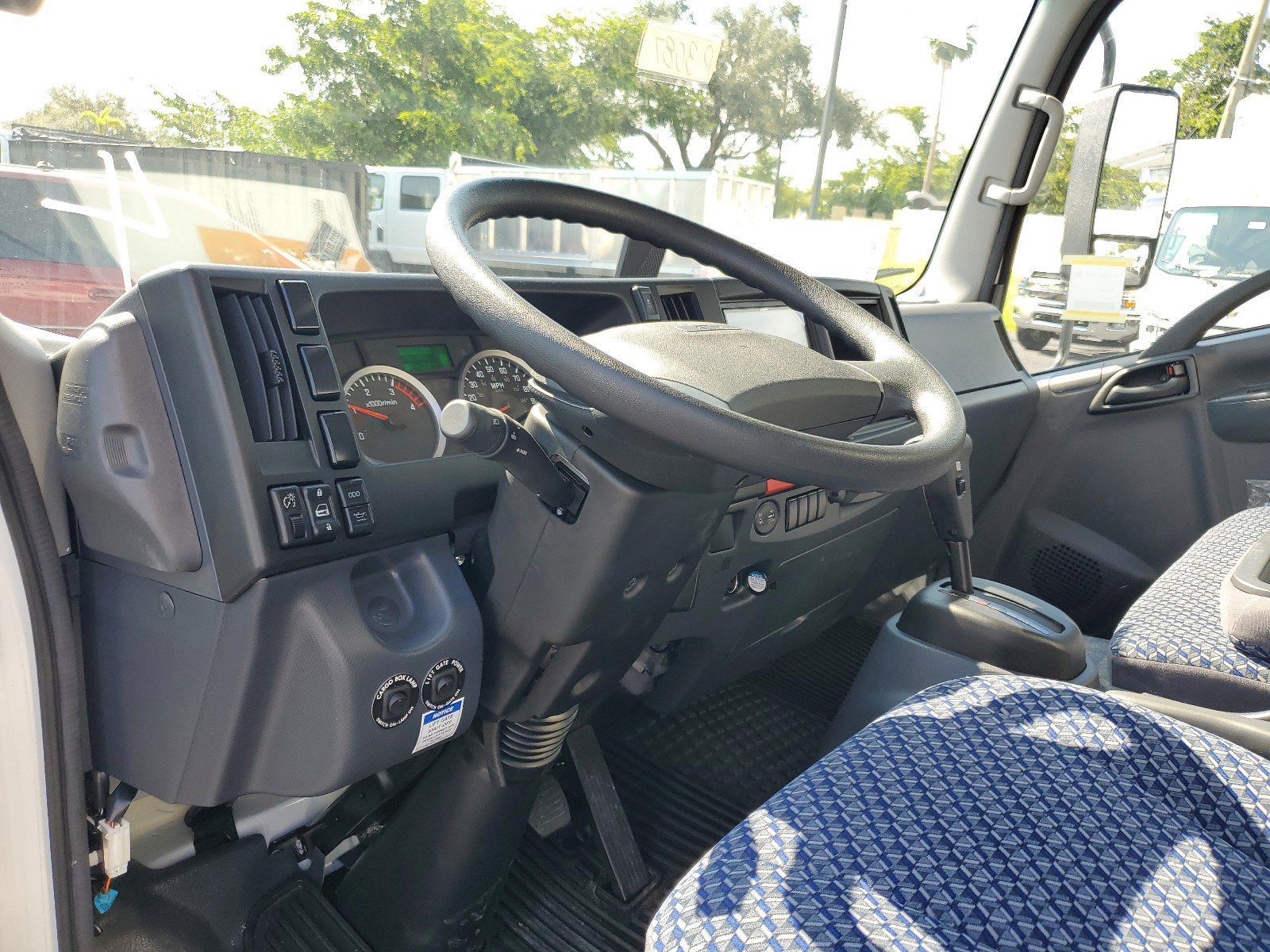 2023 Chevrolet Low Cab Forward 5500 XD Base