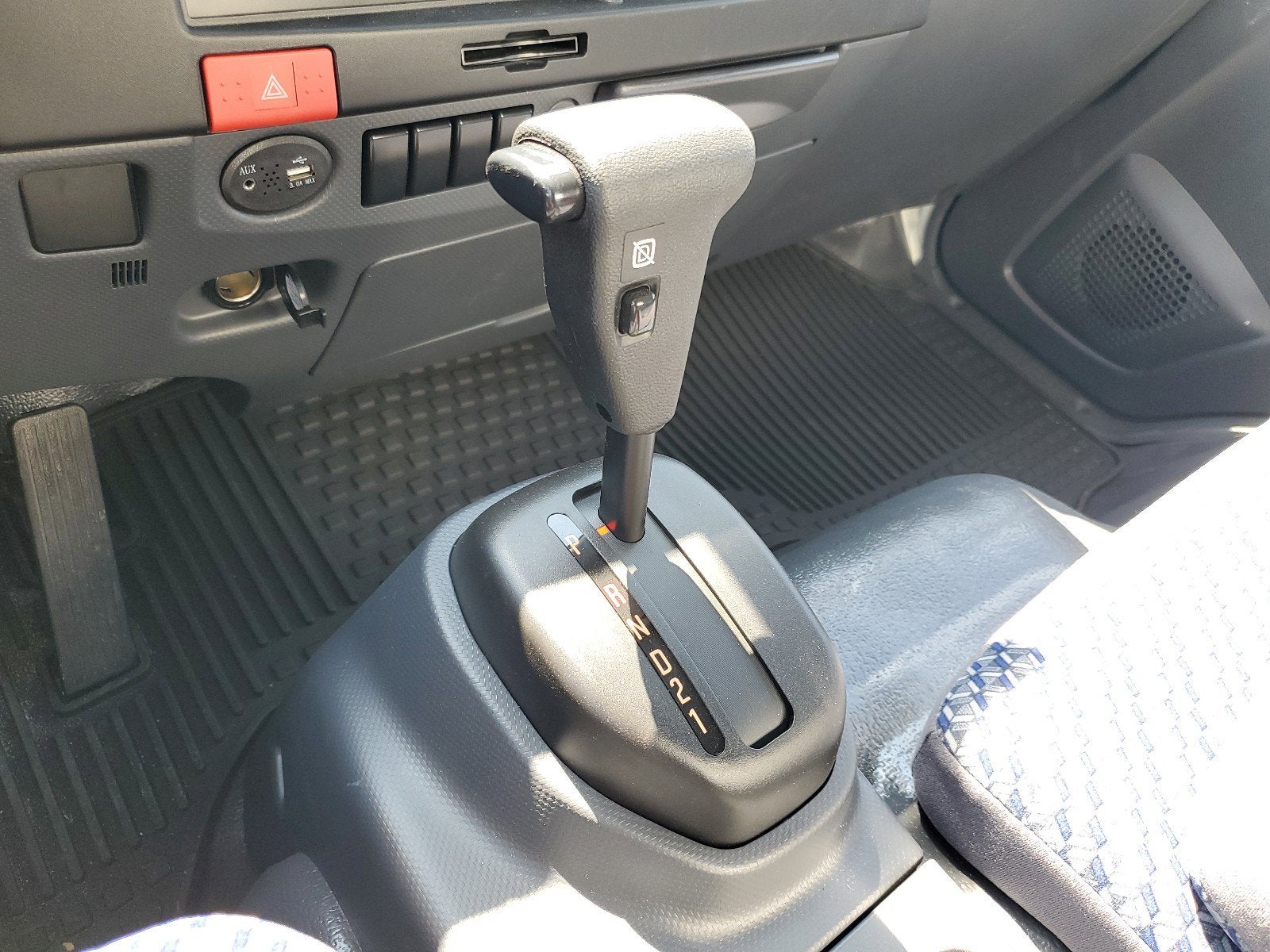 2023 Chevrolet Low Cab Forward 5500 XD Base