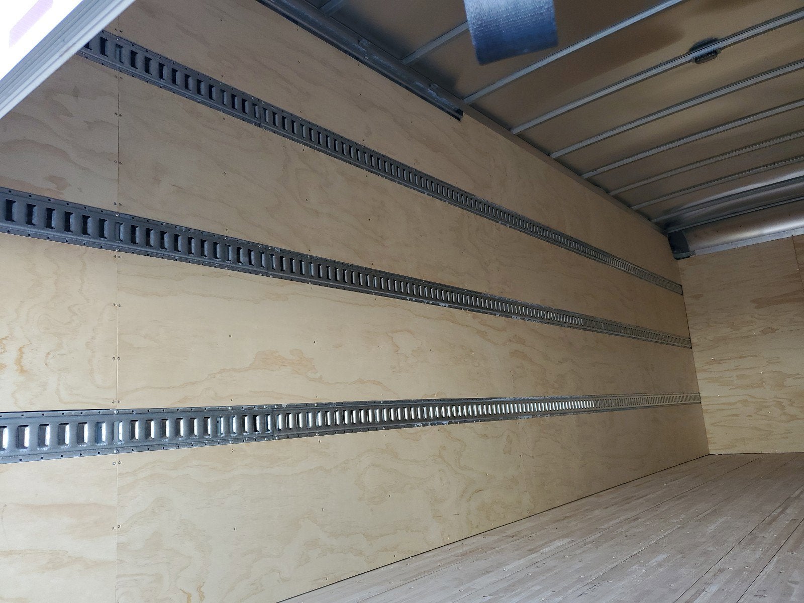 2023 Chevrolet Low Cab Forward 5500 XD Base