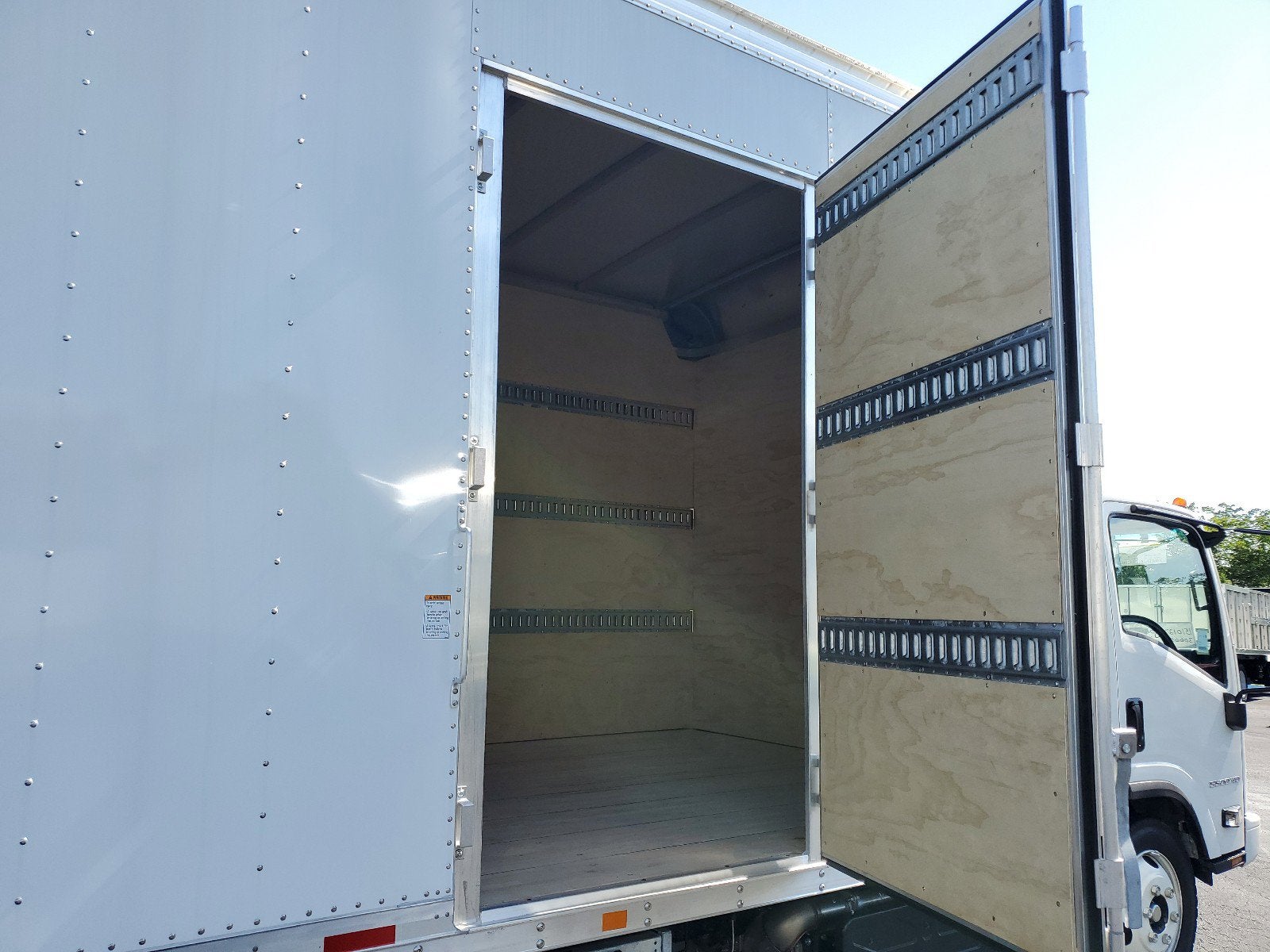 2023 Chevrolet Low Cab Forward 5500 XD Base