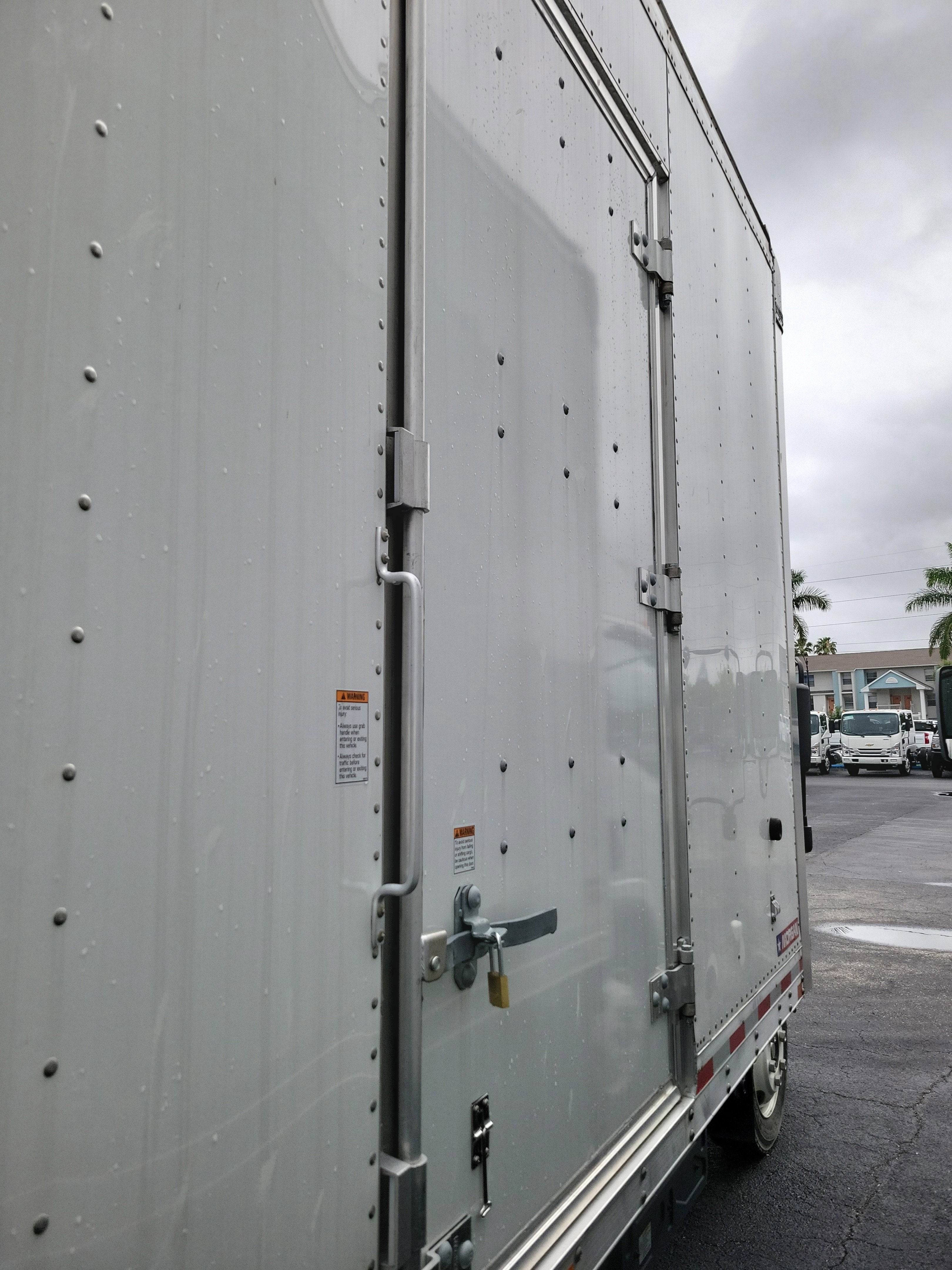 2023 Chevrolet Low Cab Forward 5500 XD Base