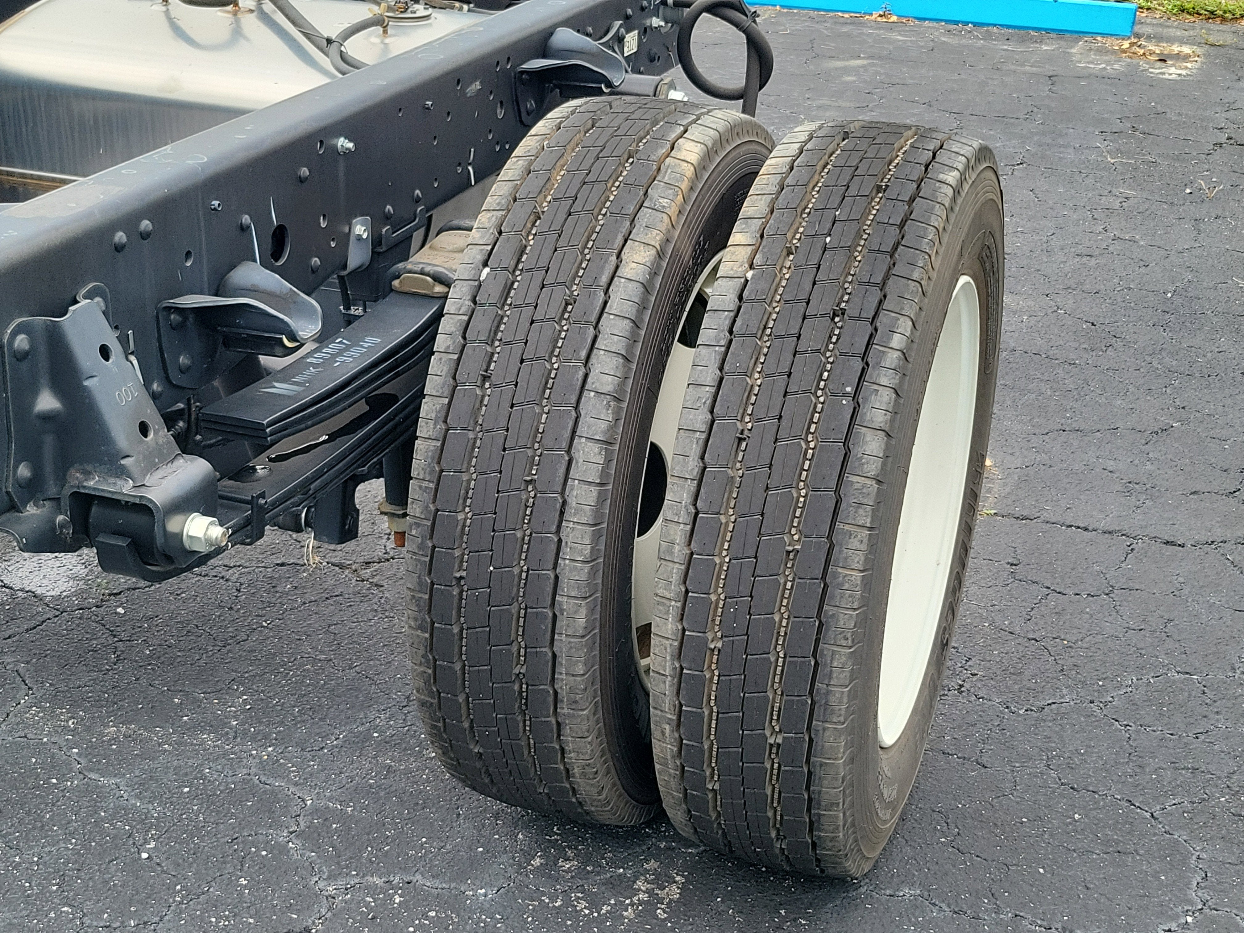 2024 Chevrolet Low Cab Forward 5500 HD Base