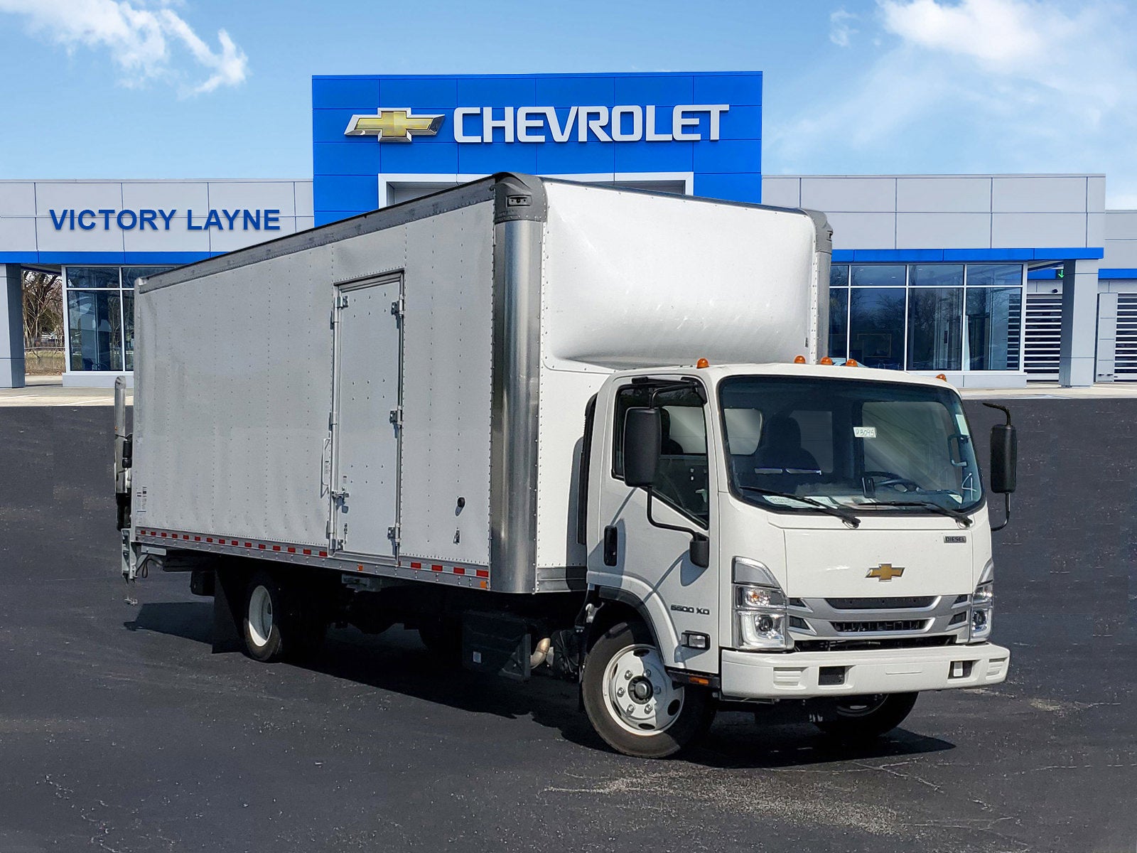 2023 Chevrolet Low Cab Forward 5500 XD Base