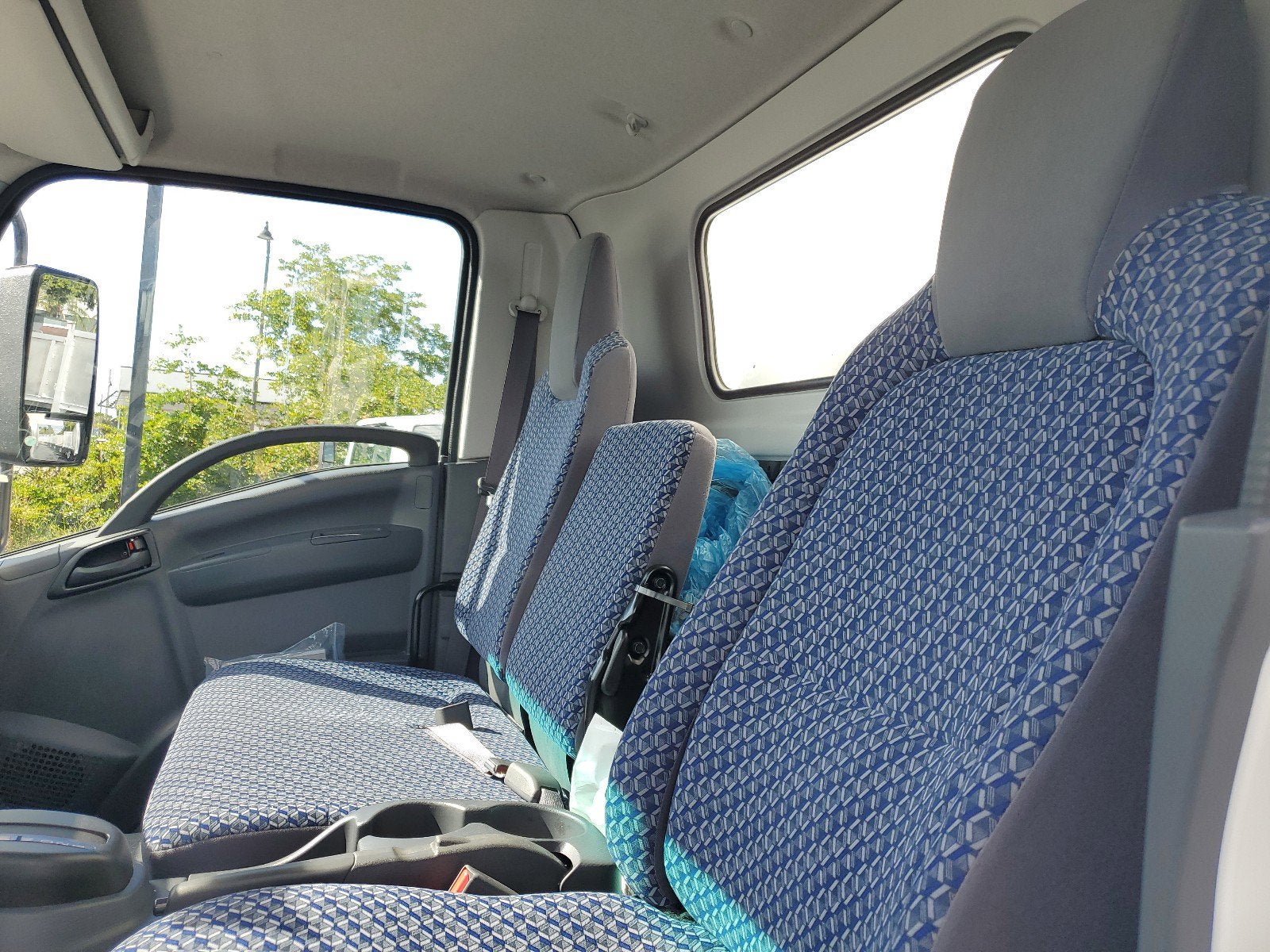 2023 Chevrolet Low Cab Forward 5500 XD Base