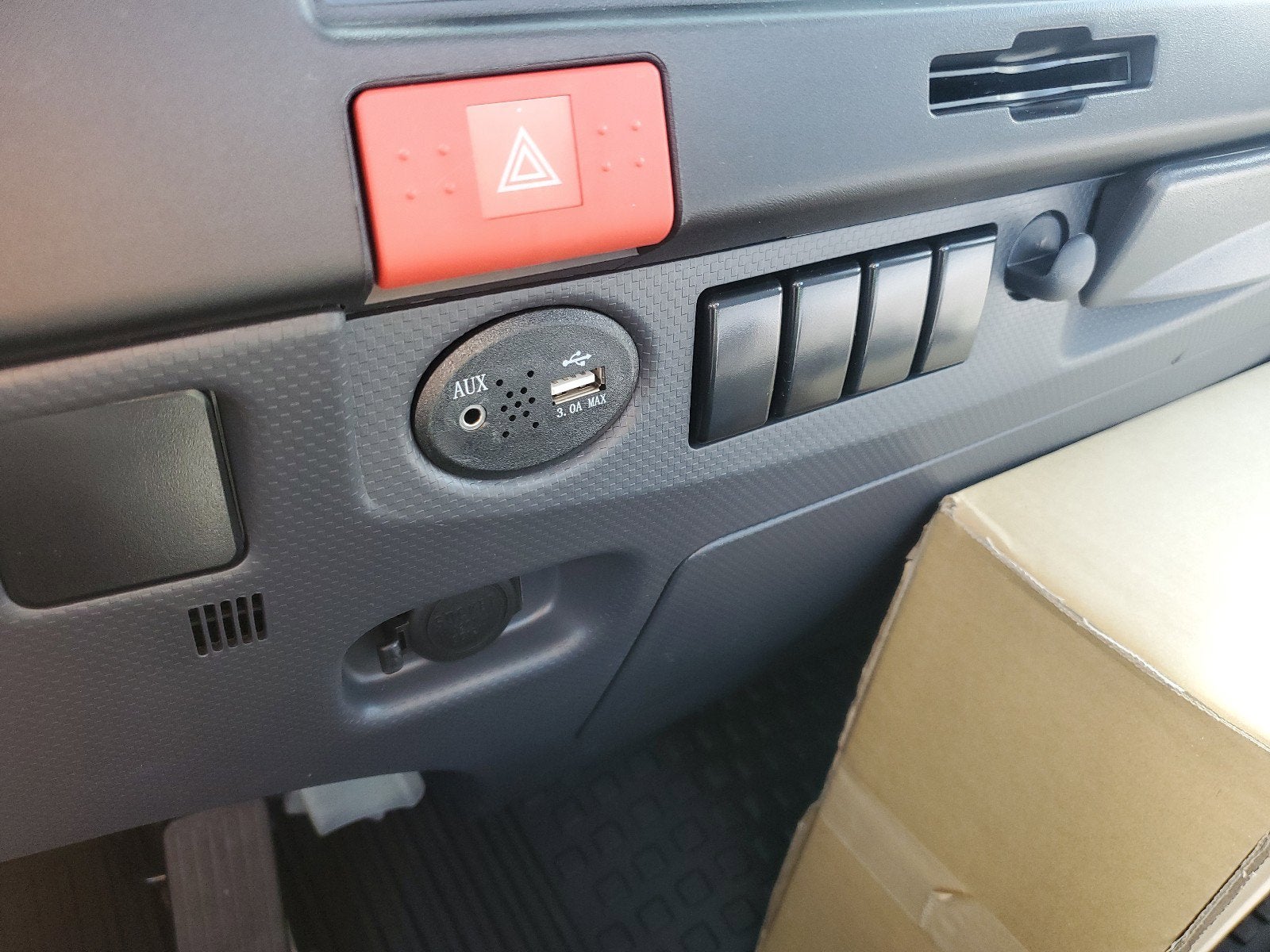 2024 Chevrolet Low Cab Forward 5500 XD Base