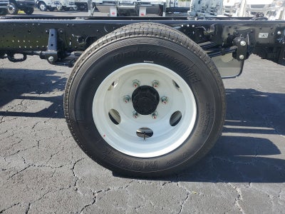 2024 Chevrolet Low Cab Forward 5500 XD Base