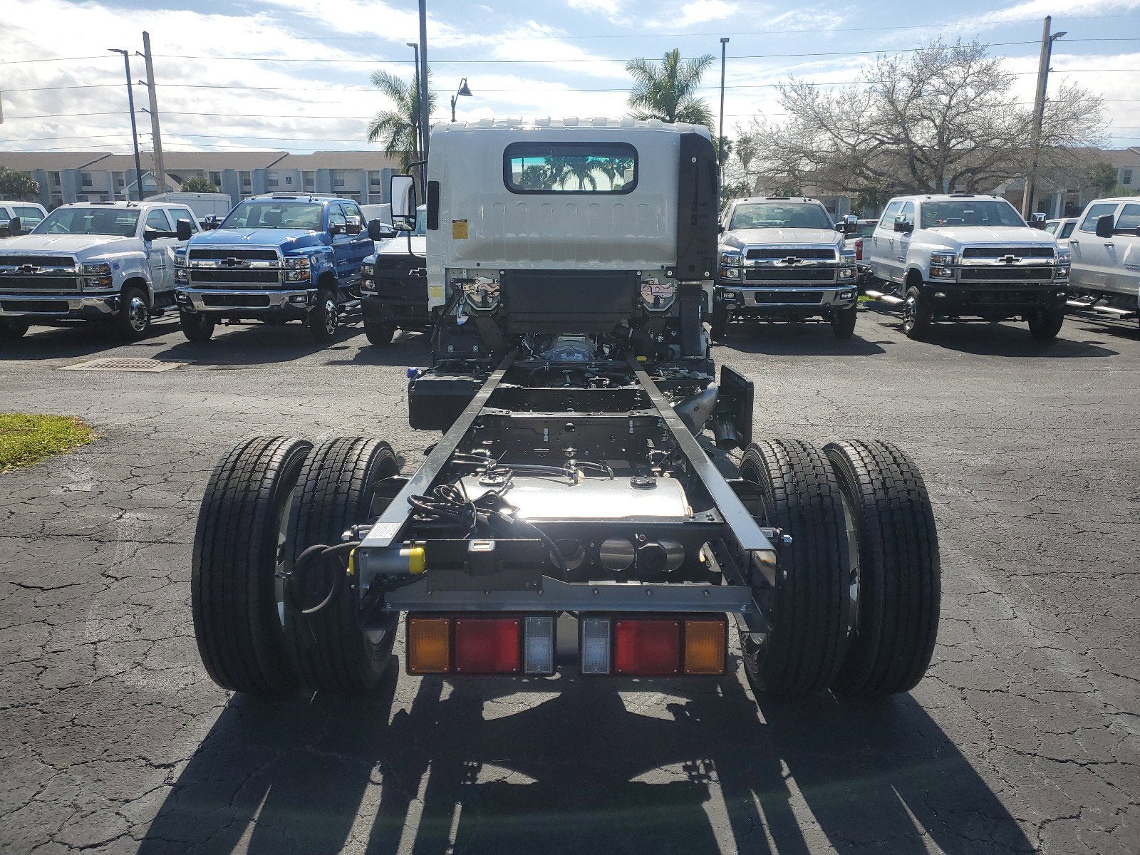 2024 Chevrolet Low Cab Forward 5500 XD Base