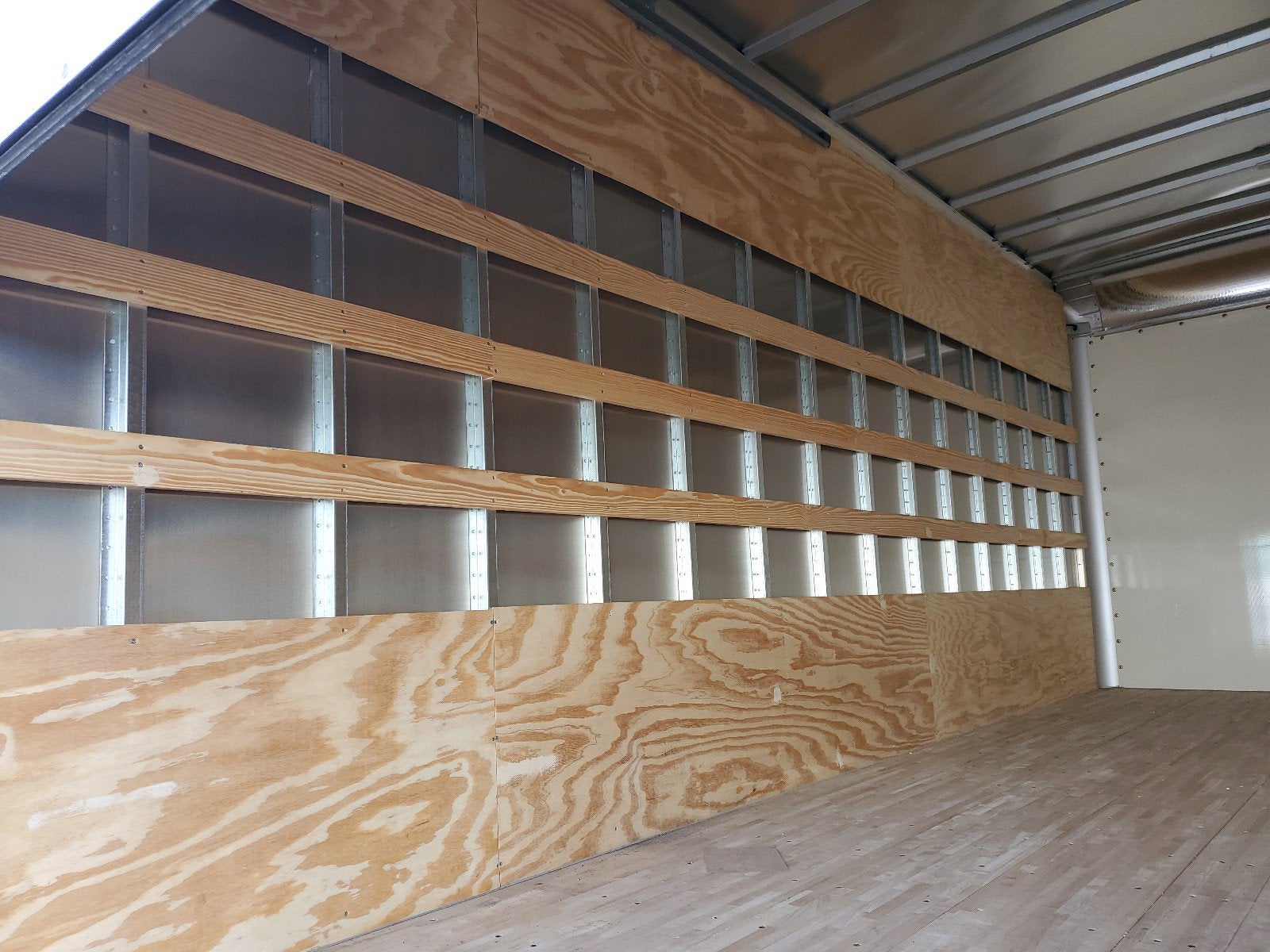 2024 Chevrolet Low Cab Forward 5500 XD Base