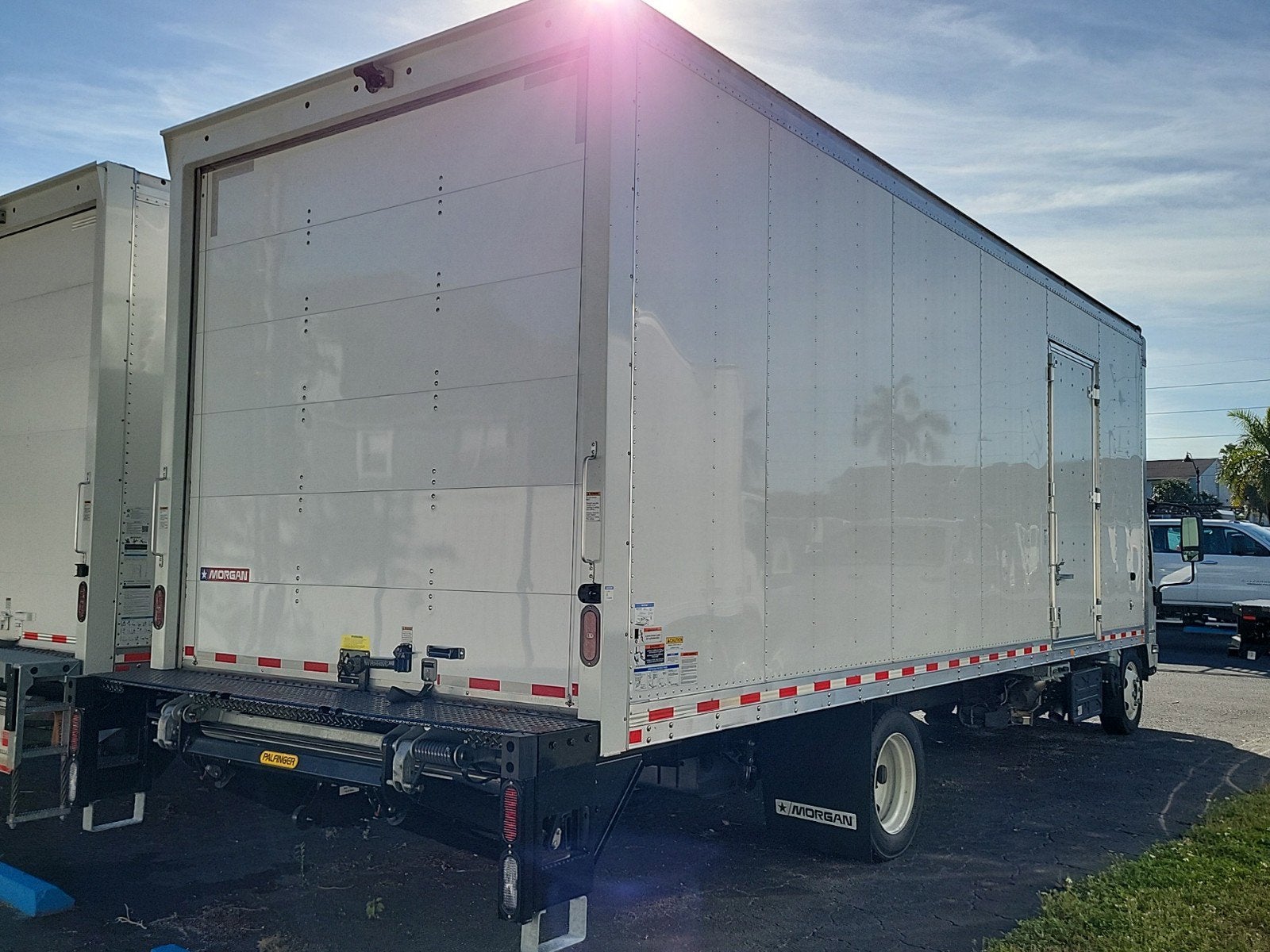 2023 Chevrolet Low Cab Forward 5500 XD Base