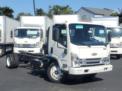 2024 Chevrolet Low Cab Forward 5500 XD Base