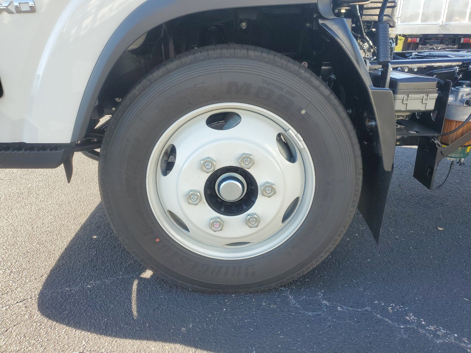 2024 Chevrolet Low Cab Forward 5500 XD Base