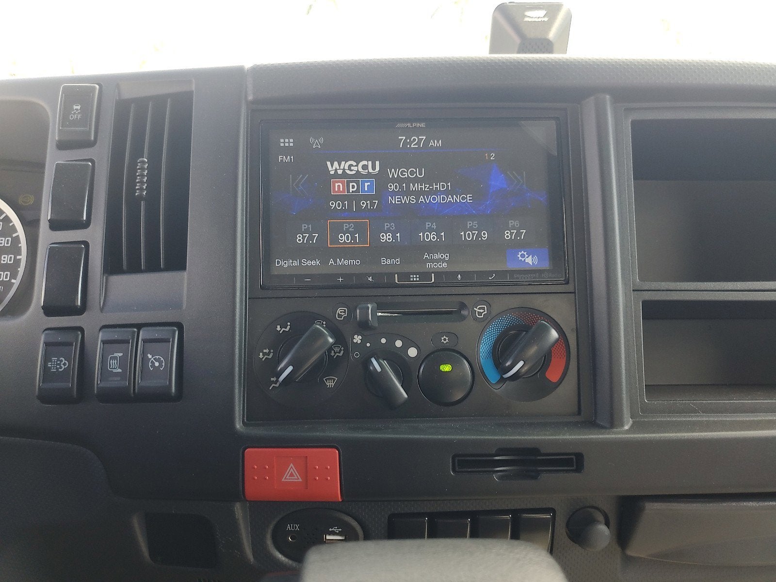 2023 Chevrolet Low Cab Forward 5500 XD Base