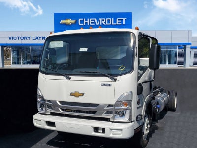 2024 Chevrolet Low Cab Forward 5500 XD Base