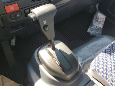 2024 Chevrolet Low Cab Forward 5500 XD Base