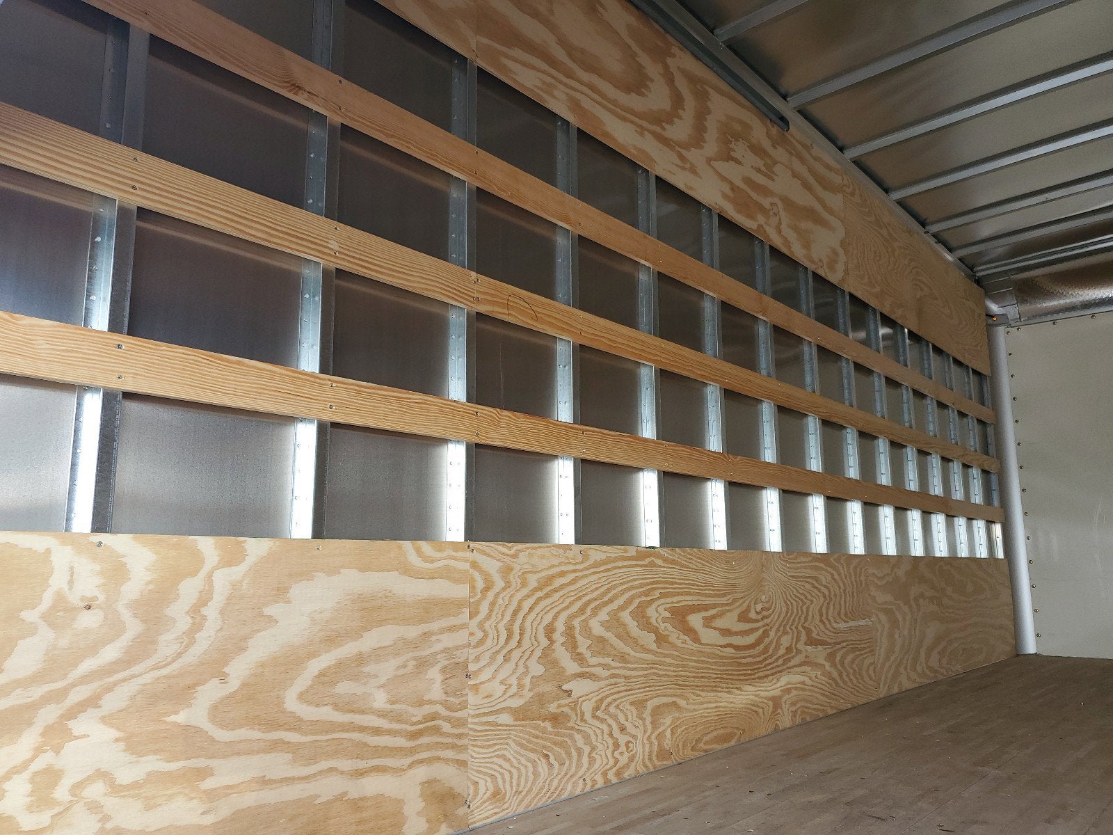 2024 Chevrolet Low Cab Forward 5500 HD Base