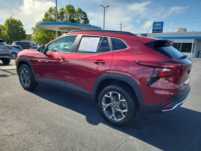 2025 Chevrolet Trax LT