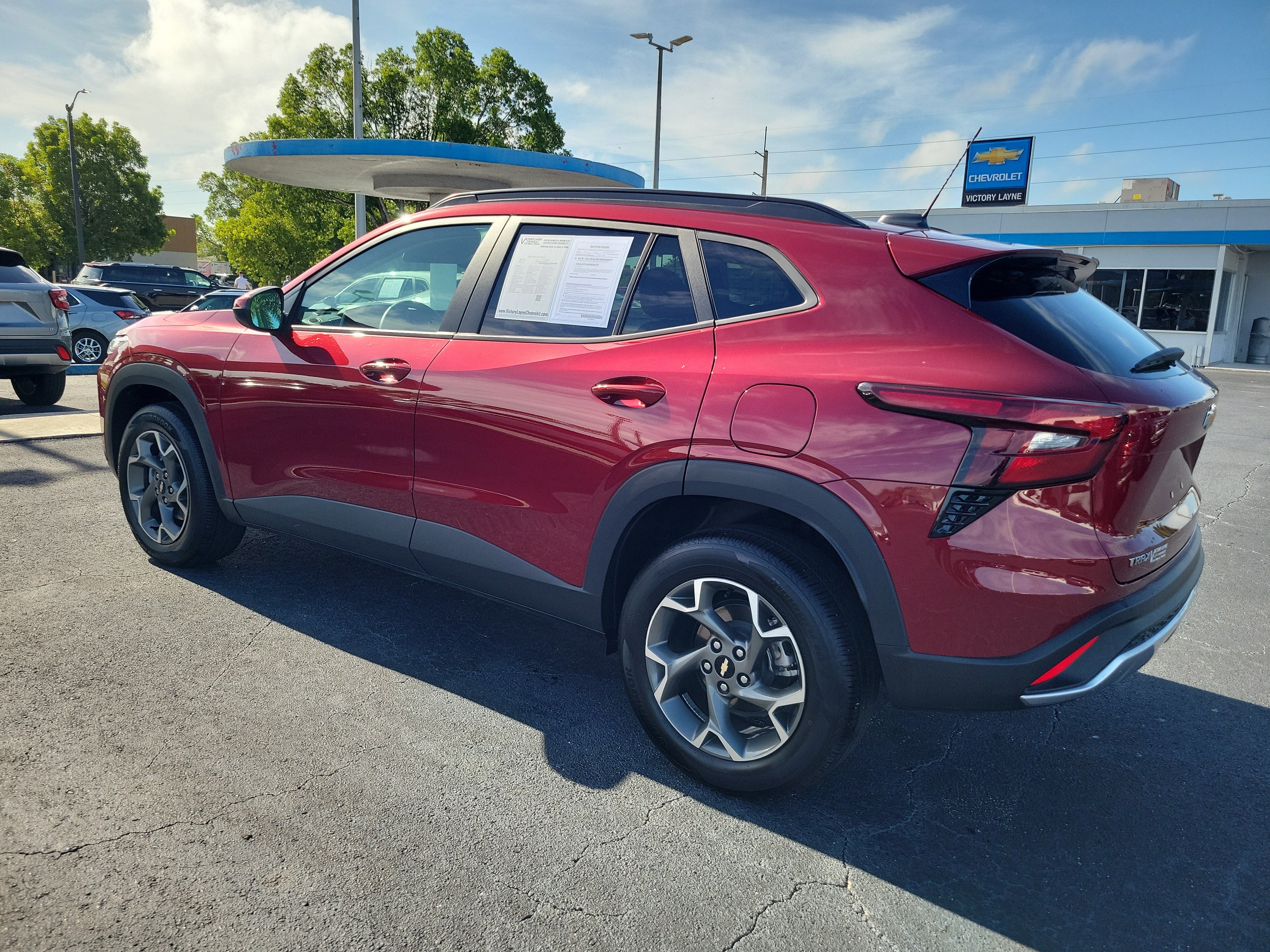 2025 Chevrolet Trax LT