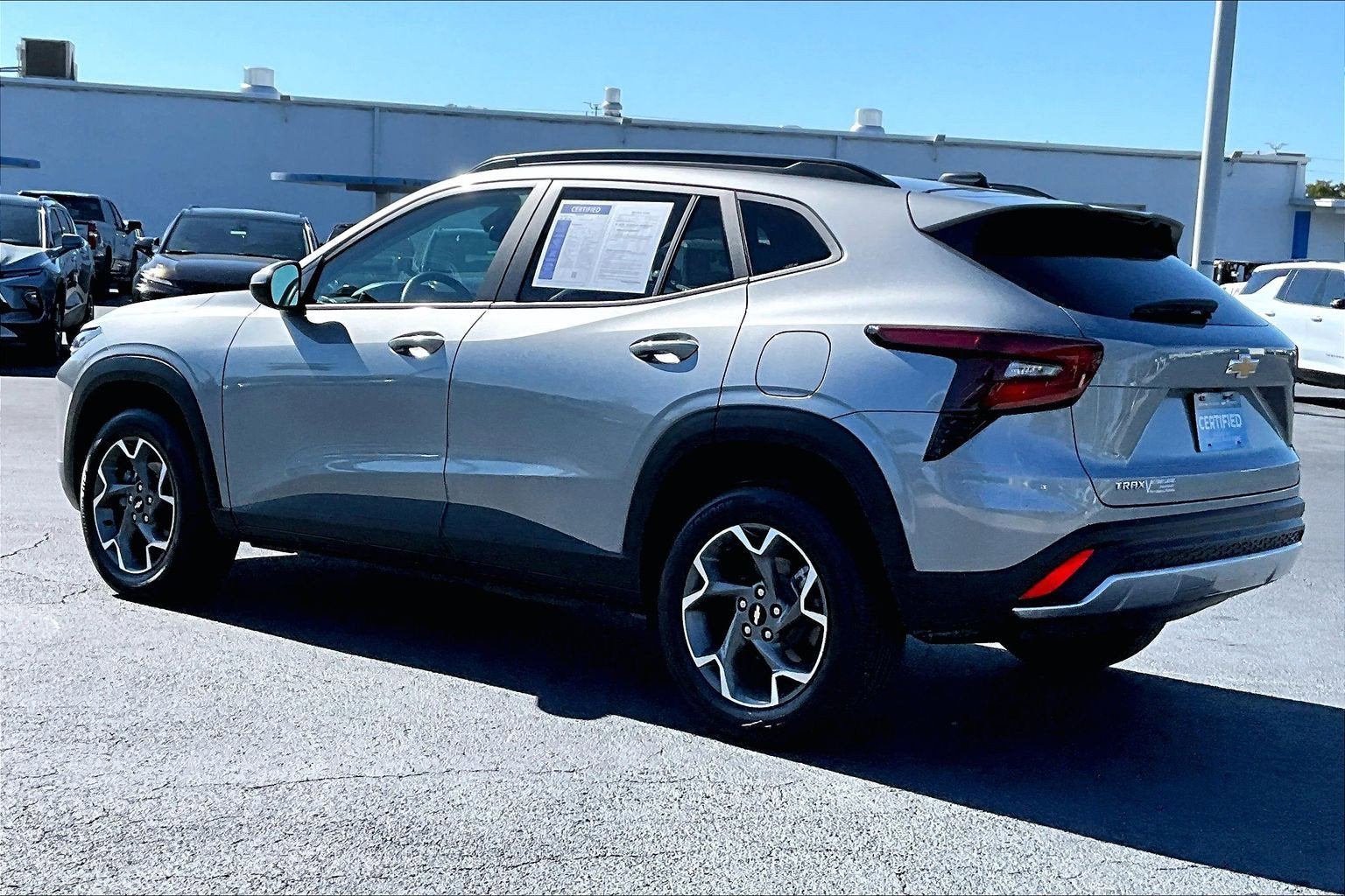 2025 Chevrolet Trax LT