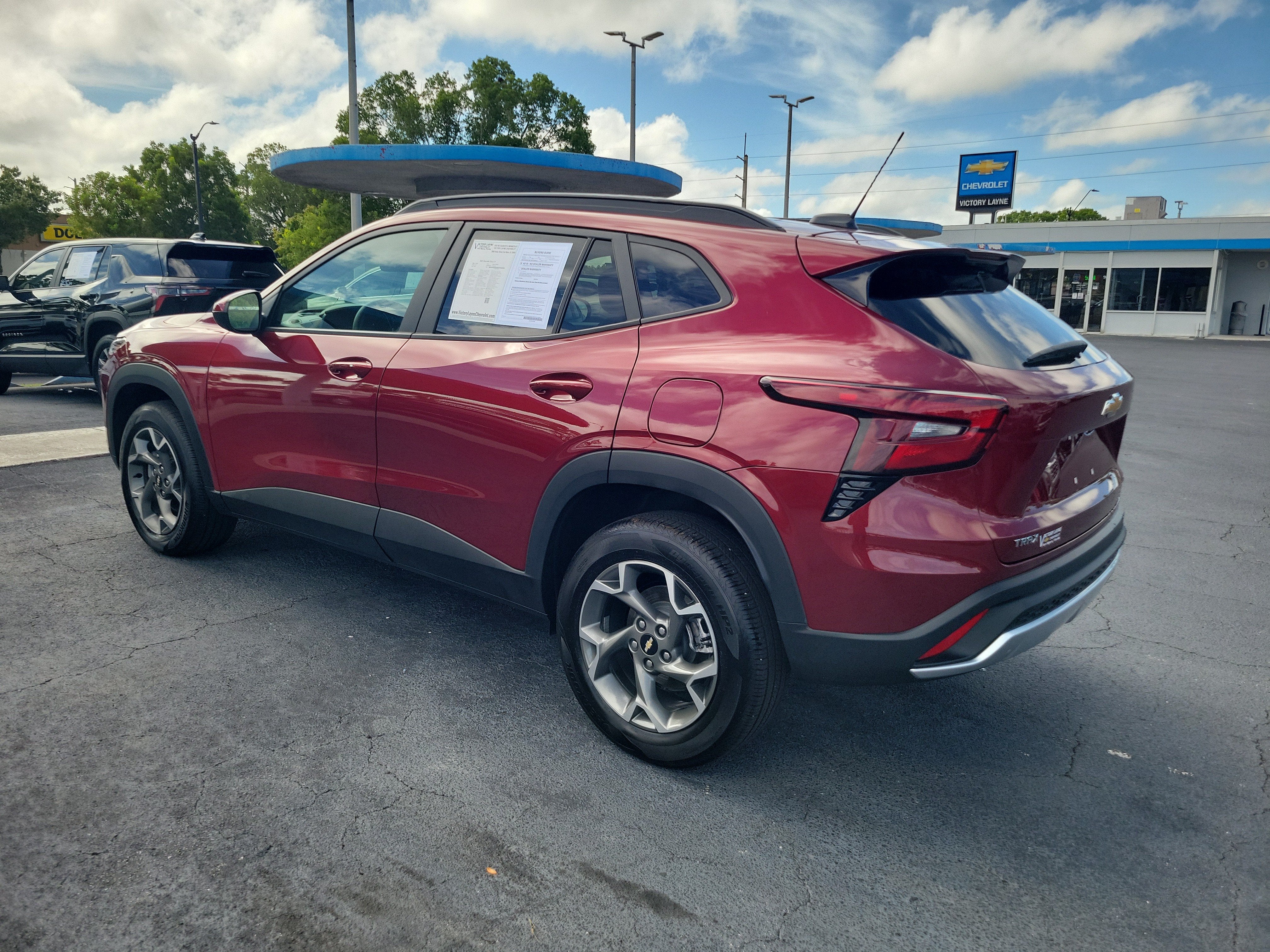 2025 Chevrolet Trax LT