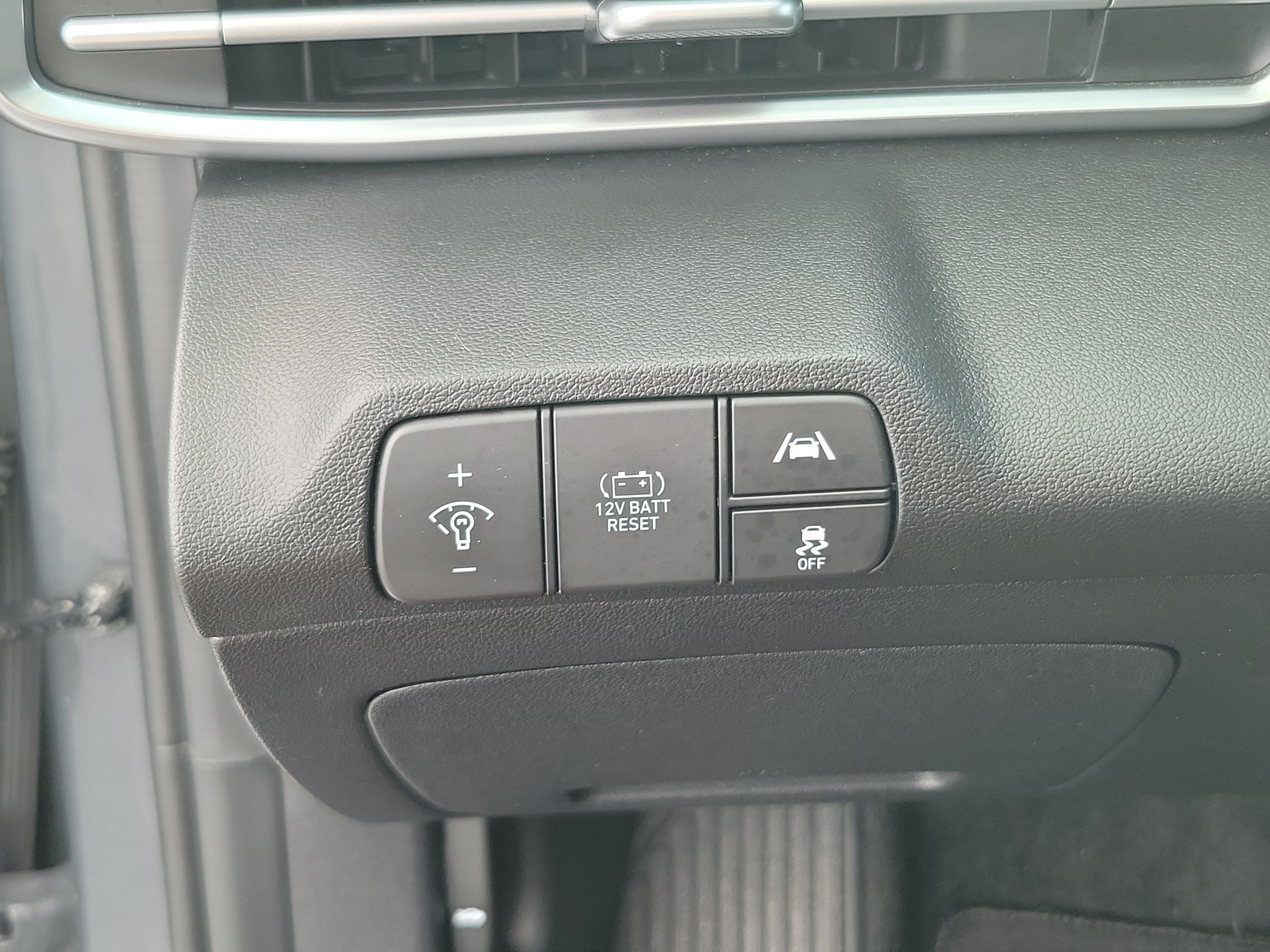 2023 Hyundai Elantra Hybrid Blue