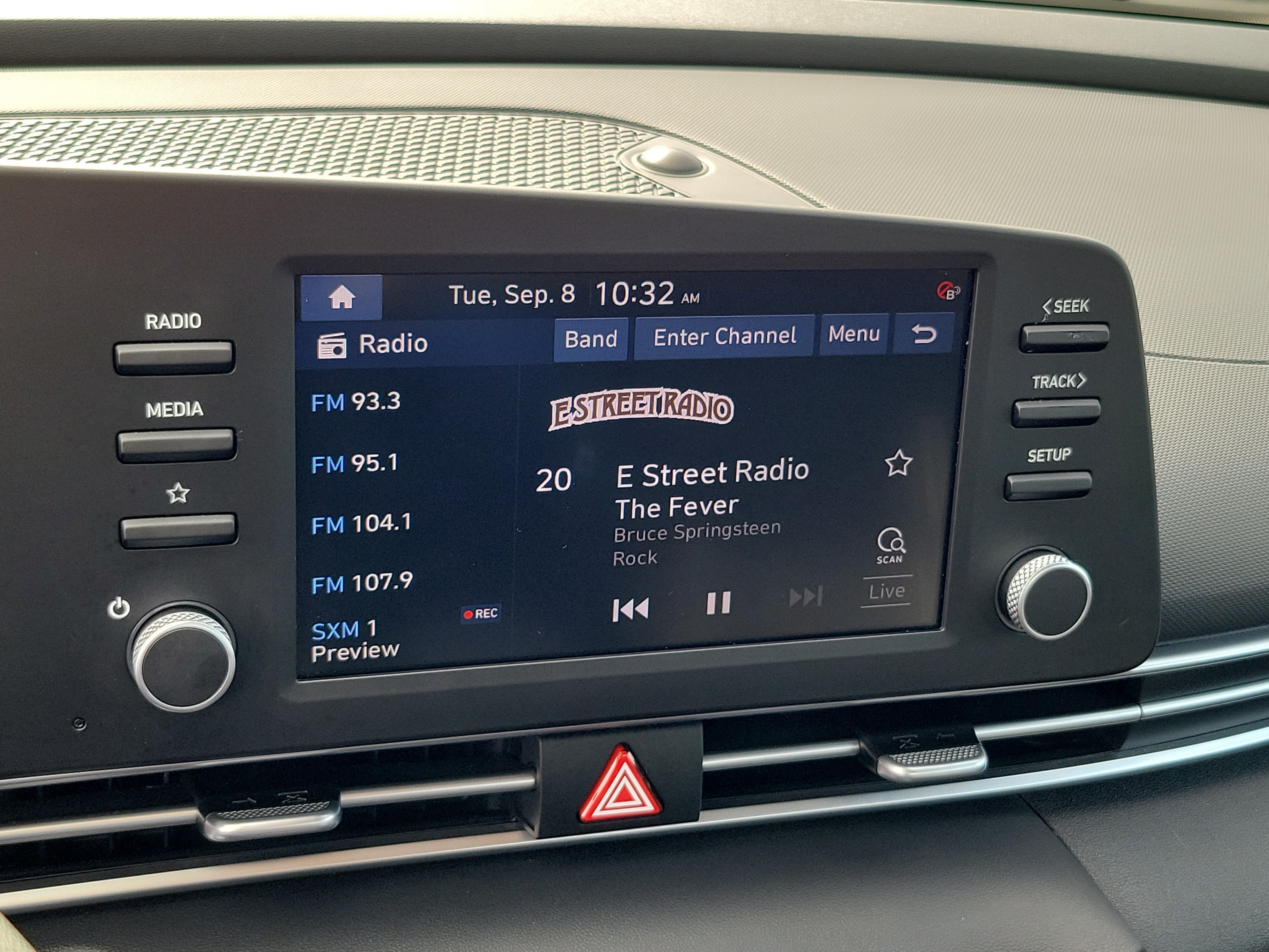 2023 Hyundai Elantra Hybrid Blue