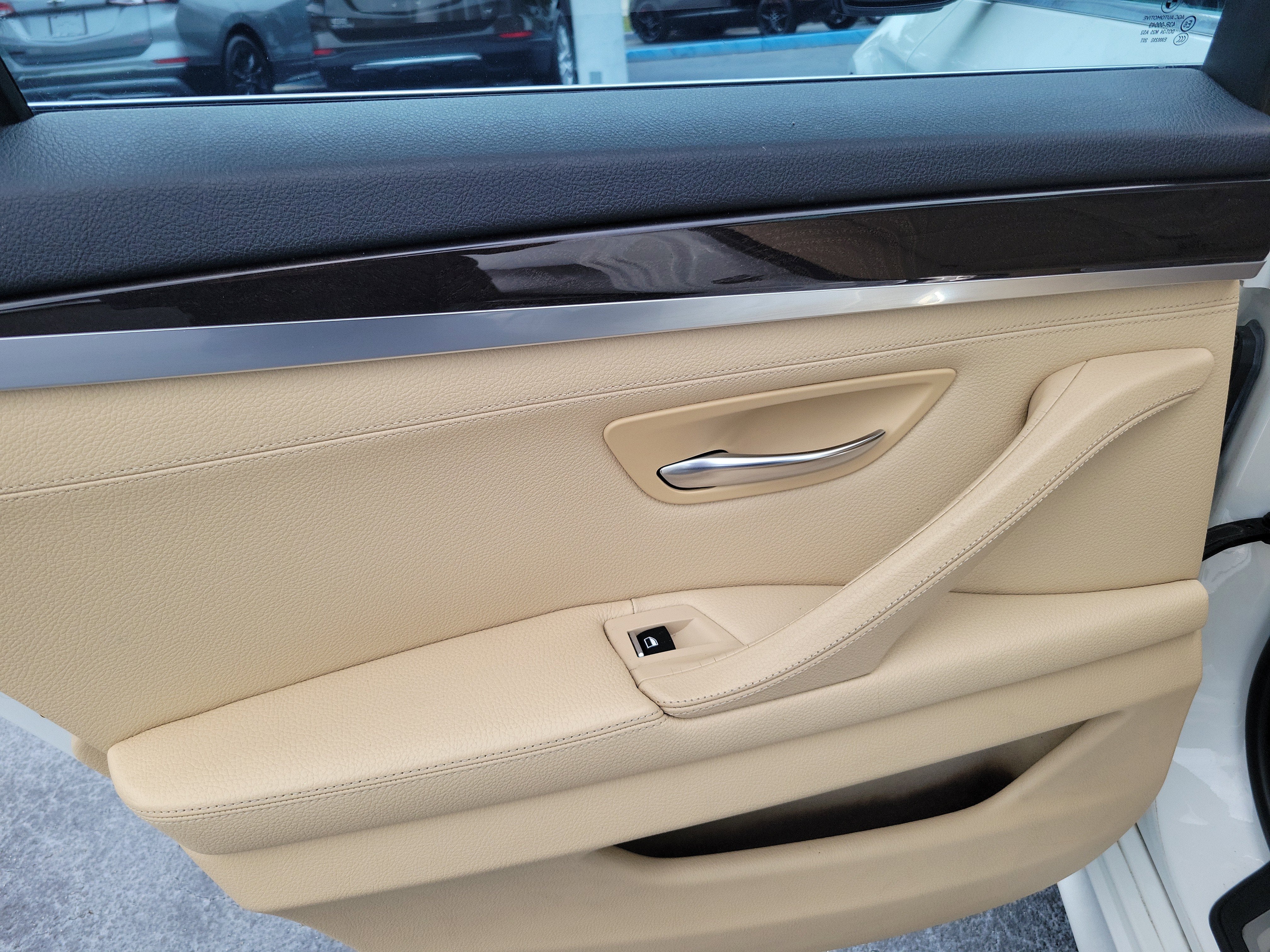 2014 BMW 5 Series 528i