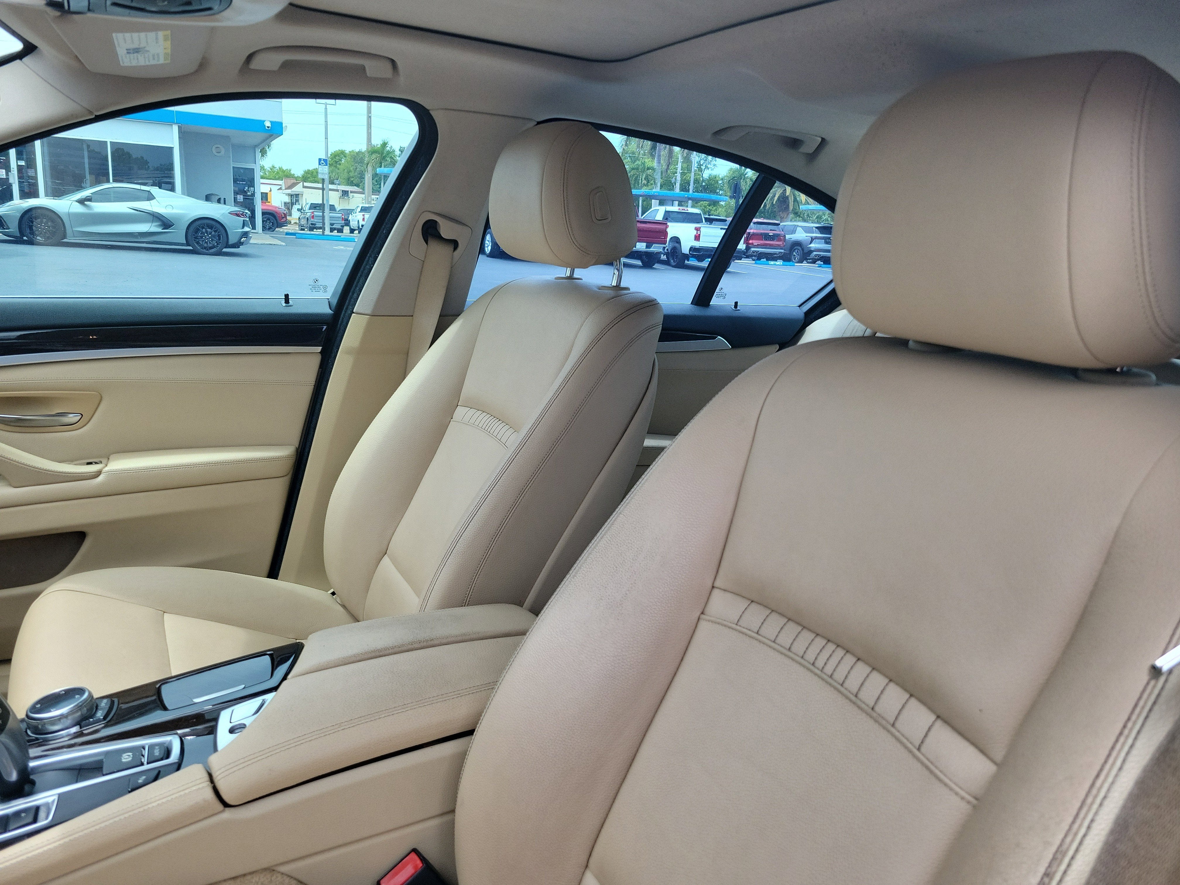 2014 BMW 5 Series 528i