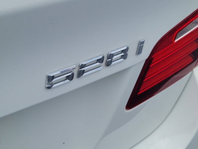 2014 BMW 5 Series 528i