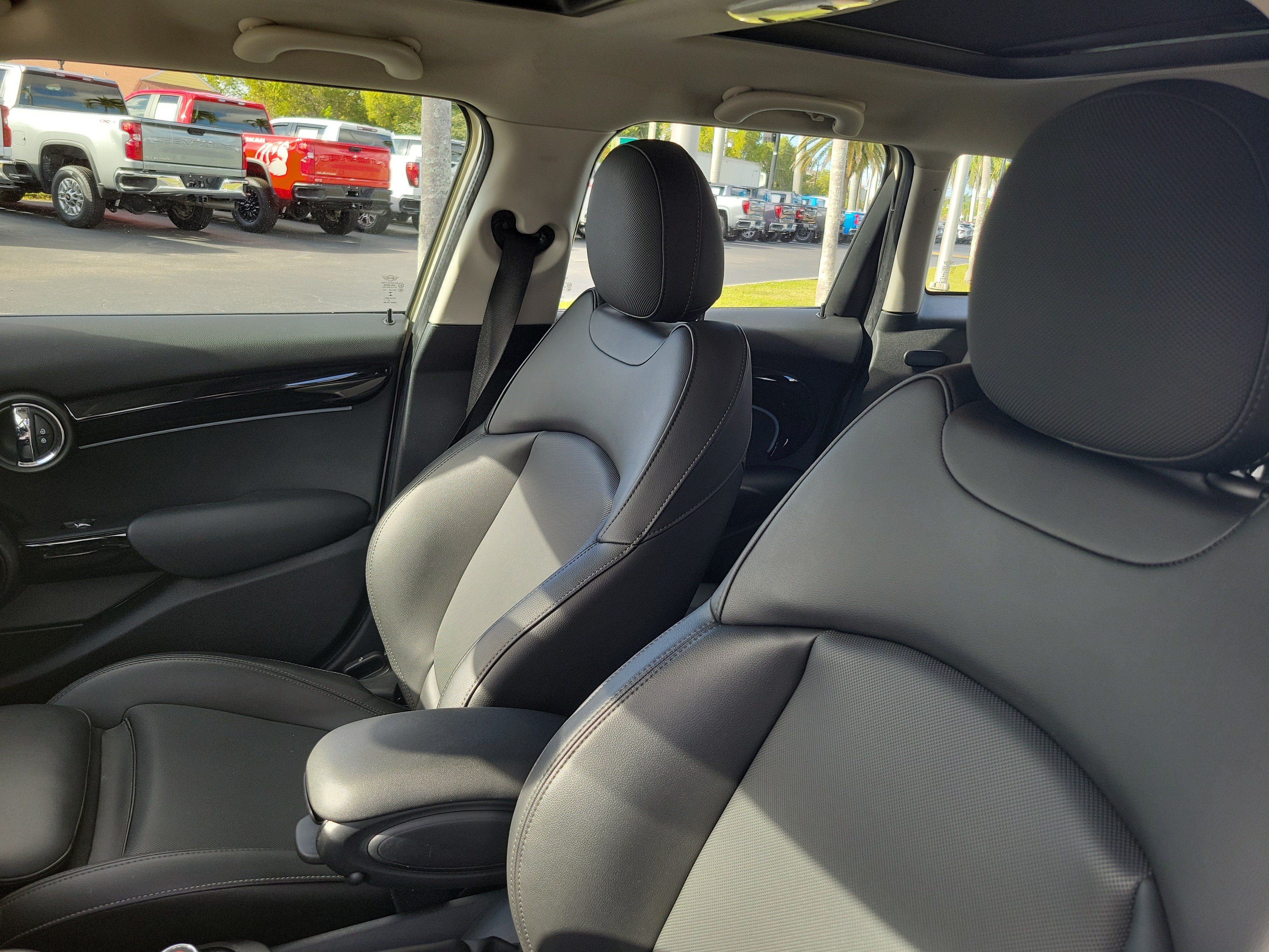 2022 MINI Hardtop 4 Door Cooper S